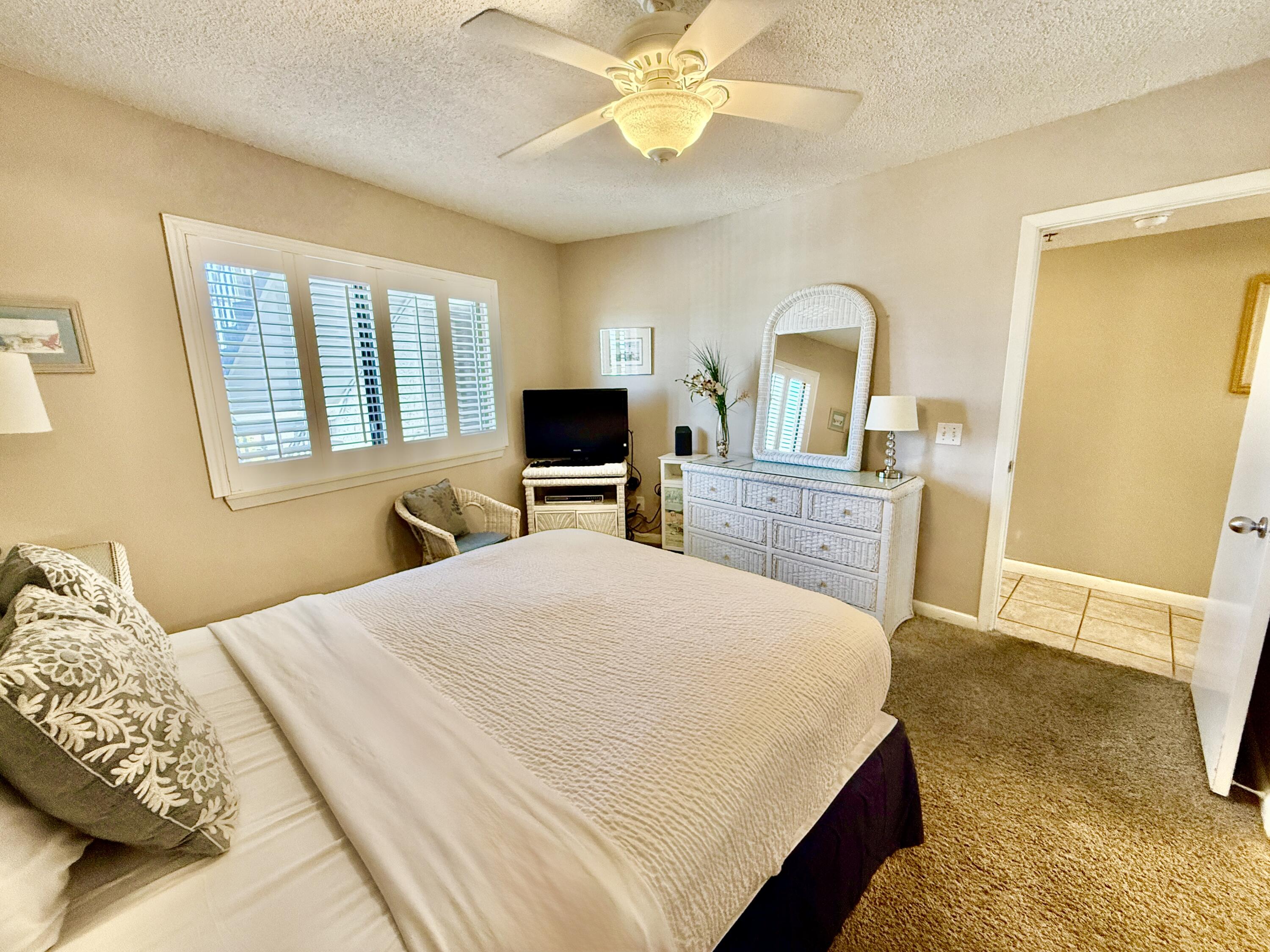 MAINSAIL CONDO PH 4 - Residential