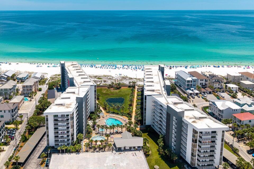 MAINSAIL CONDO PH 4 - Residential