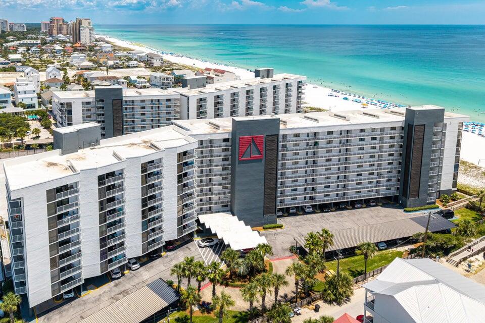 MAINSAIL CONDO PH 4 - Residential