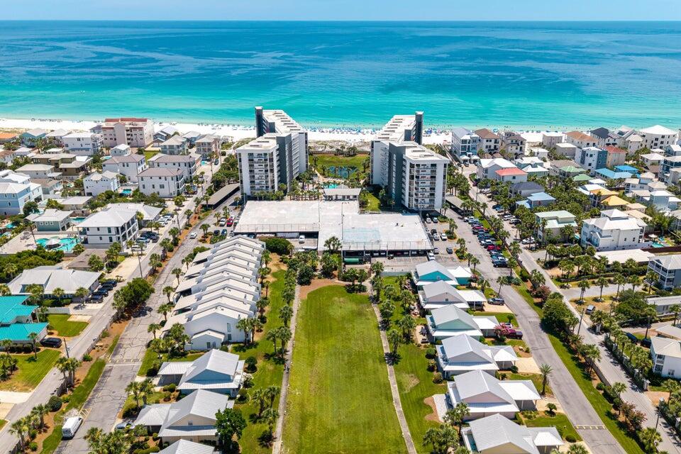 MAINSAIL CONDO PH 4 - Residential