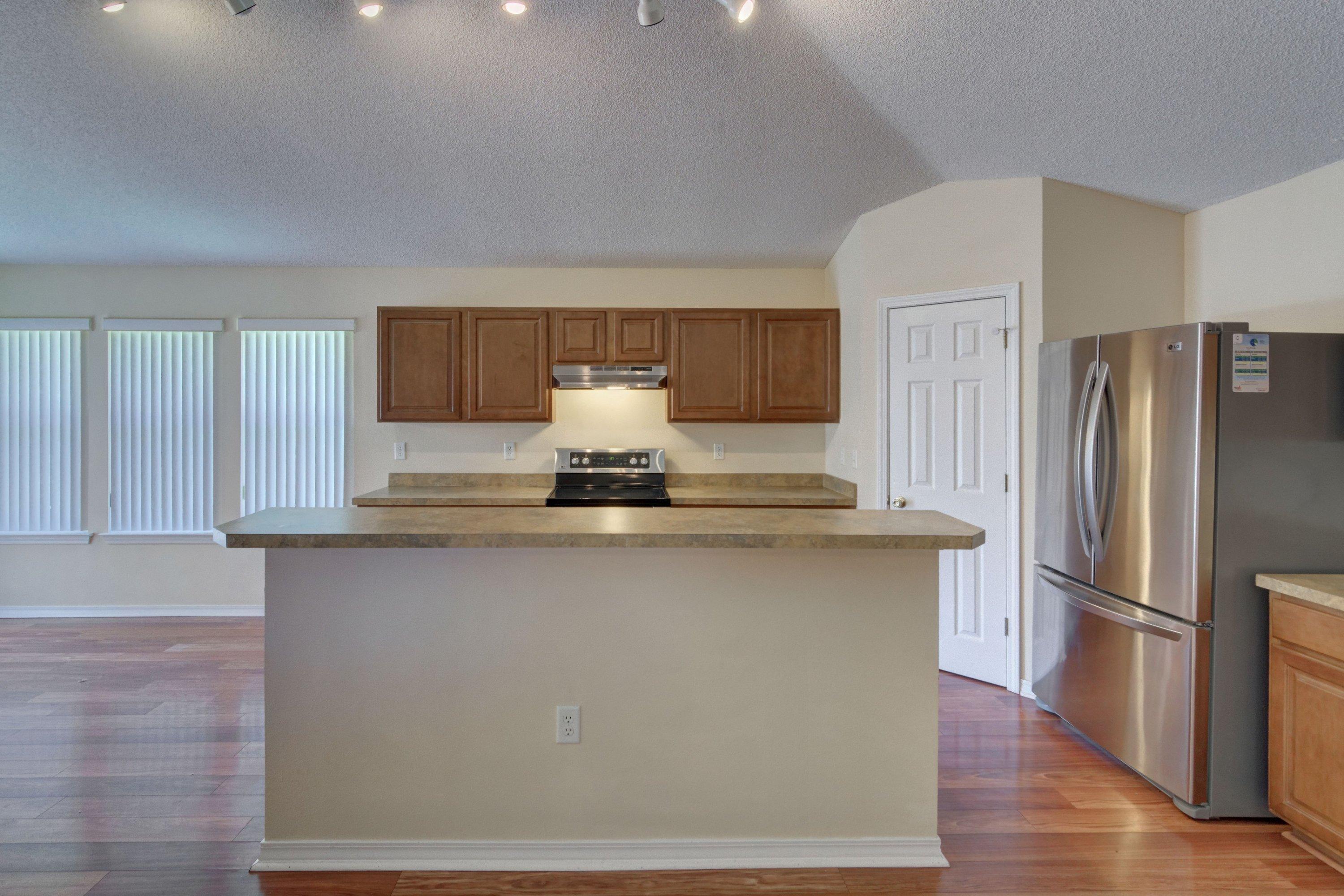 KELLIE'S WAY - Residential