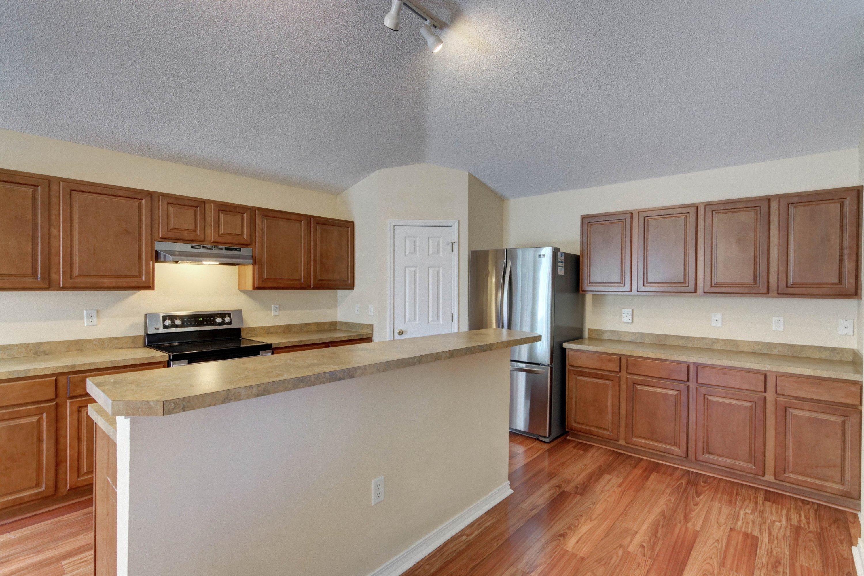 KELLIE'S WAY - Residential