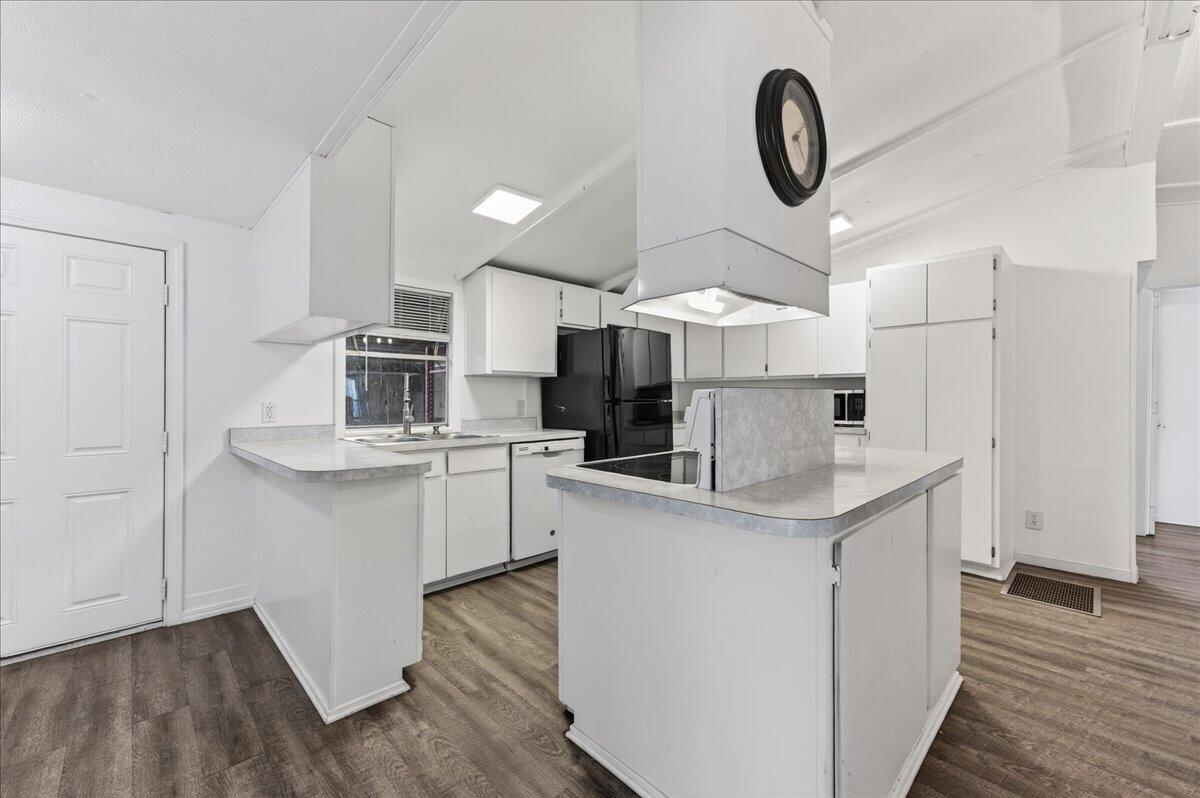 PARCELS 34 & 35 SHOAL RIVER FARMS UNREC S/D - Residential