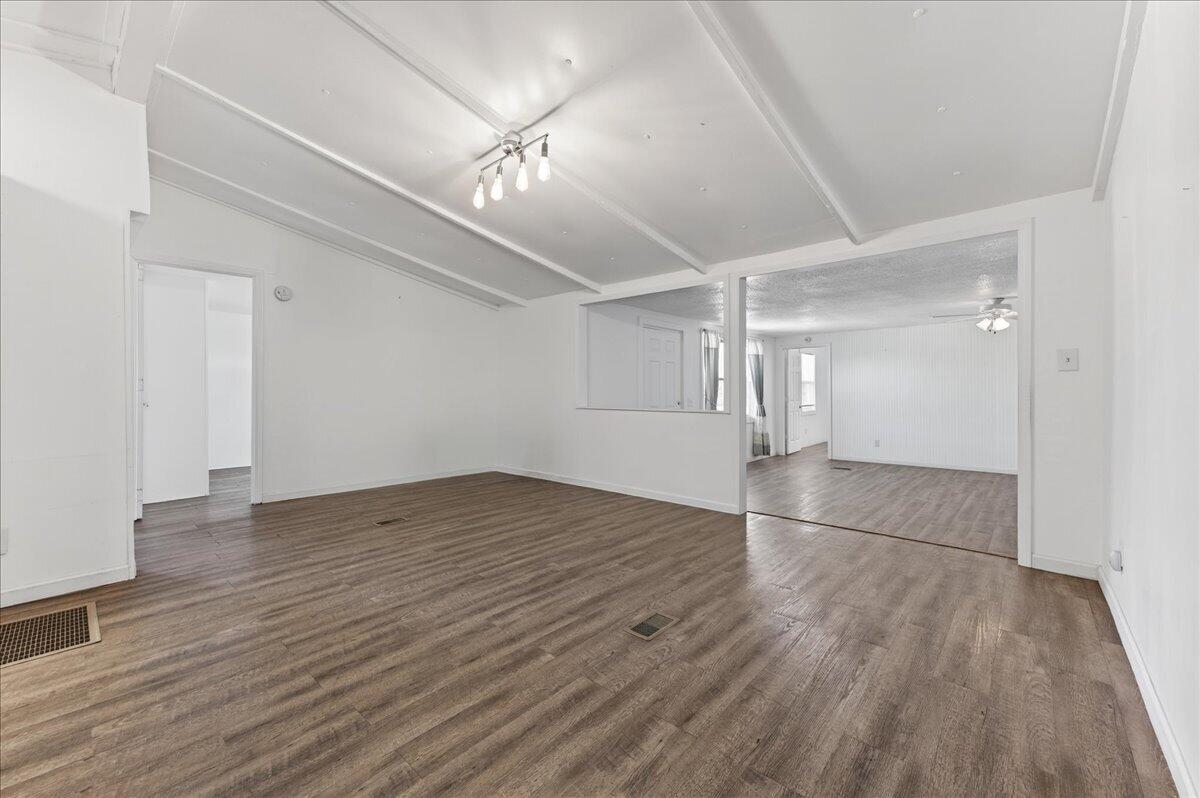 PARCELS 34 & 35 SHOAL RIVER FARMS UNREC S/D - Residential