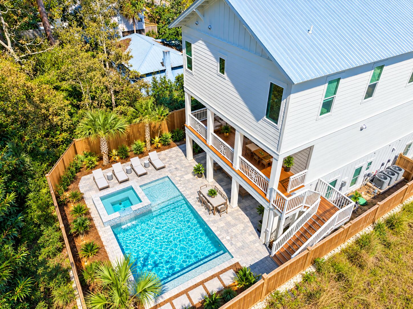279 E Seahorse Circle