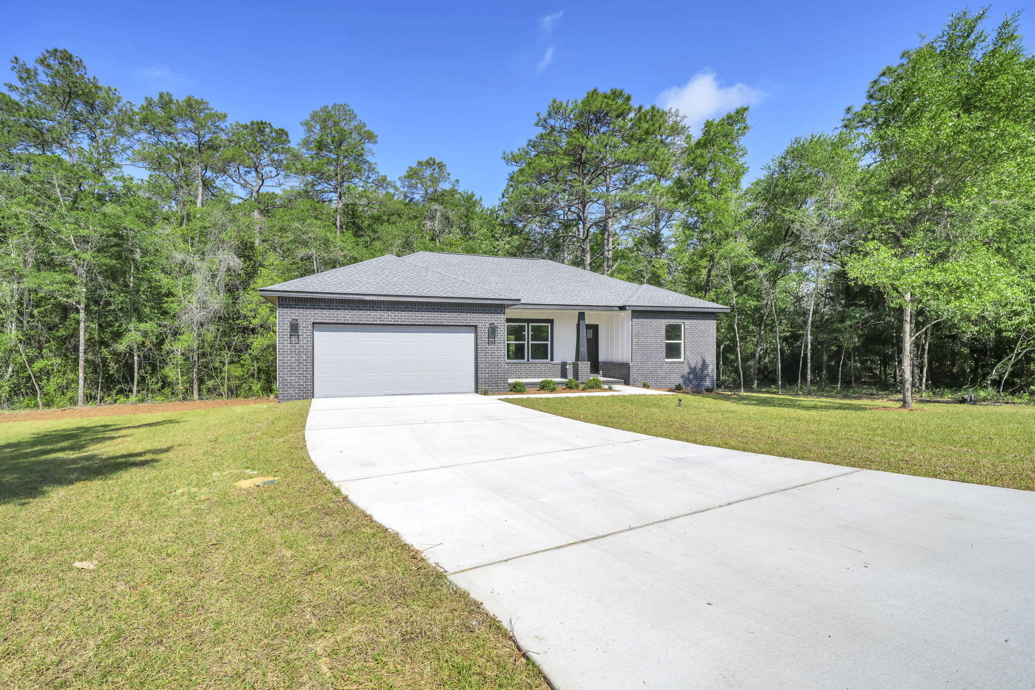 Photo 1 of 53 — 193 Hunters Ridge Drive, DeFuniak Springs, FL 32433