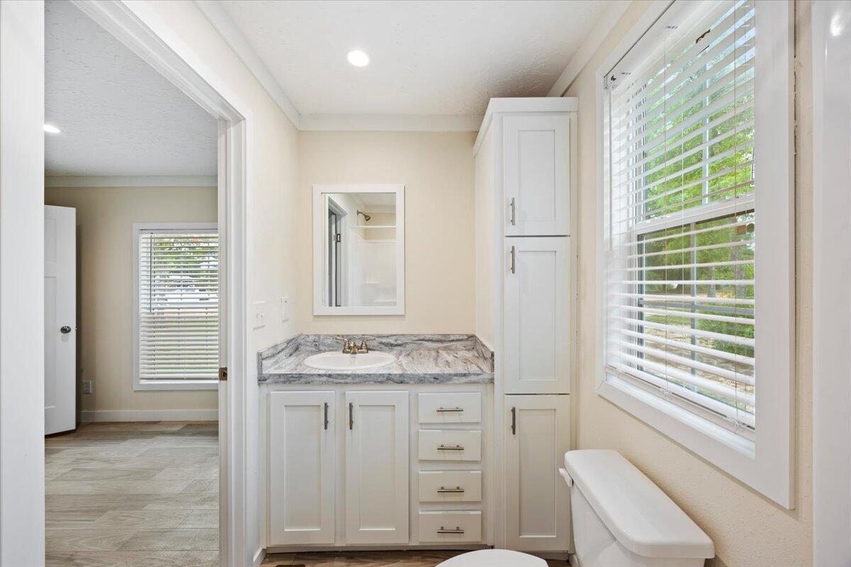 OAKWOOD HILLS UNIT 1 - Residential