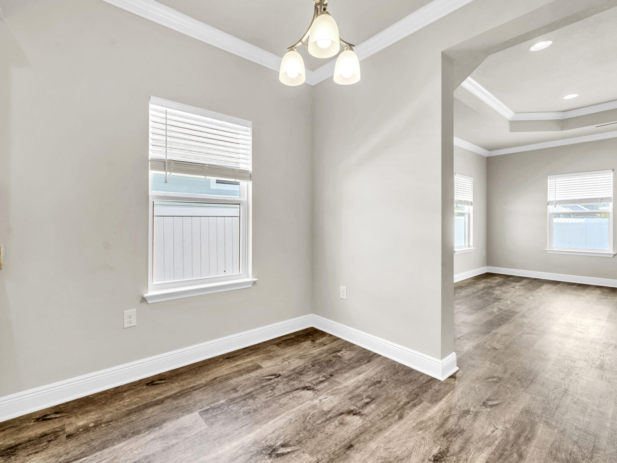 STONEGATE - Residential