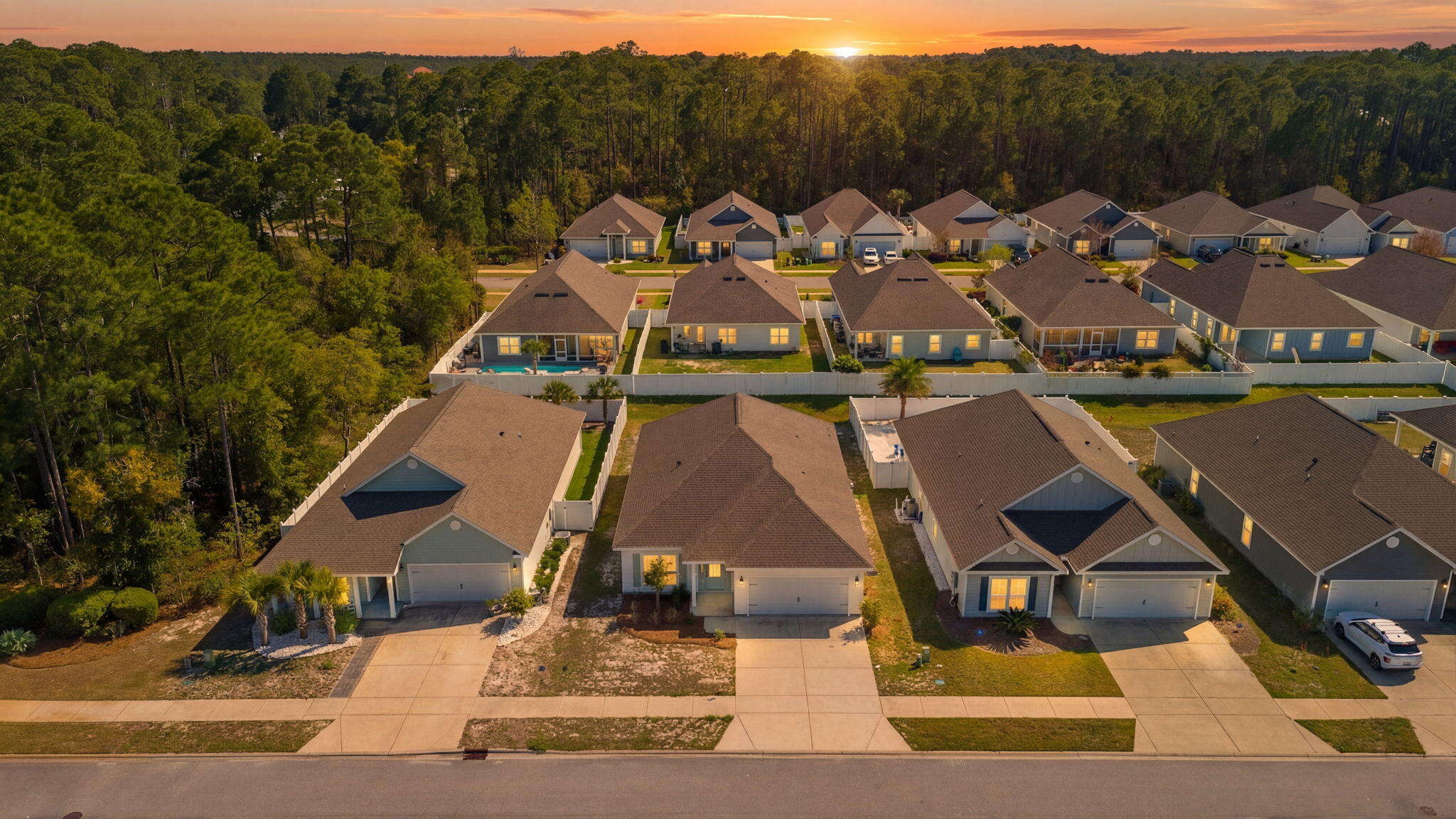 STONEGATE - Residential