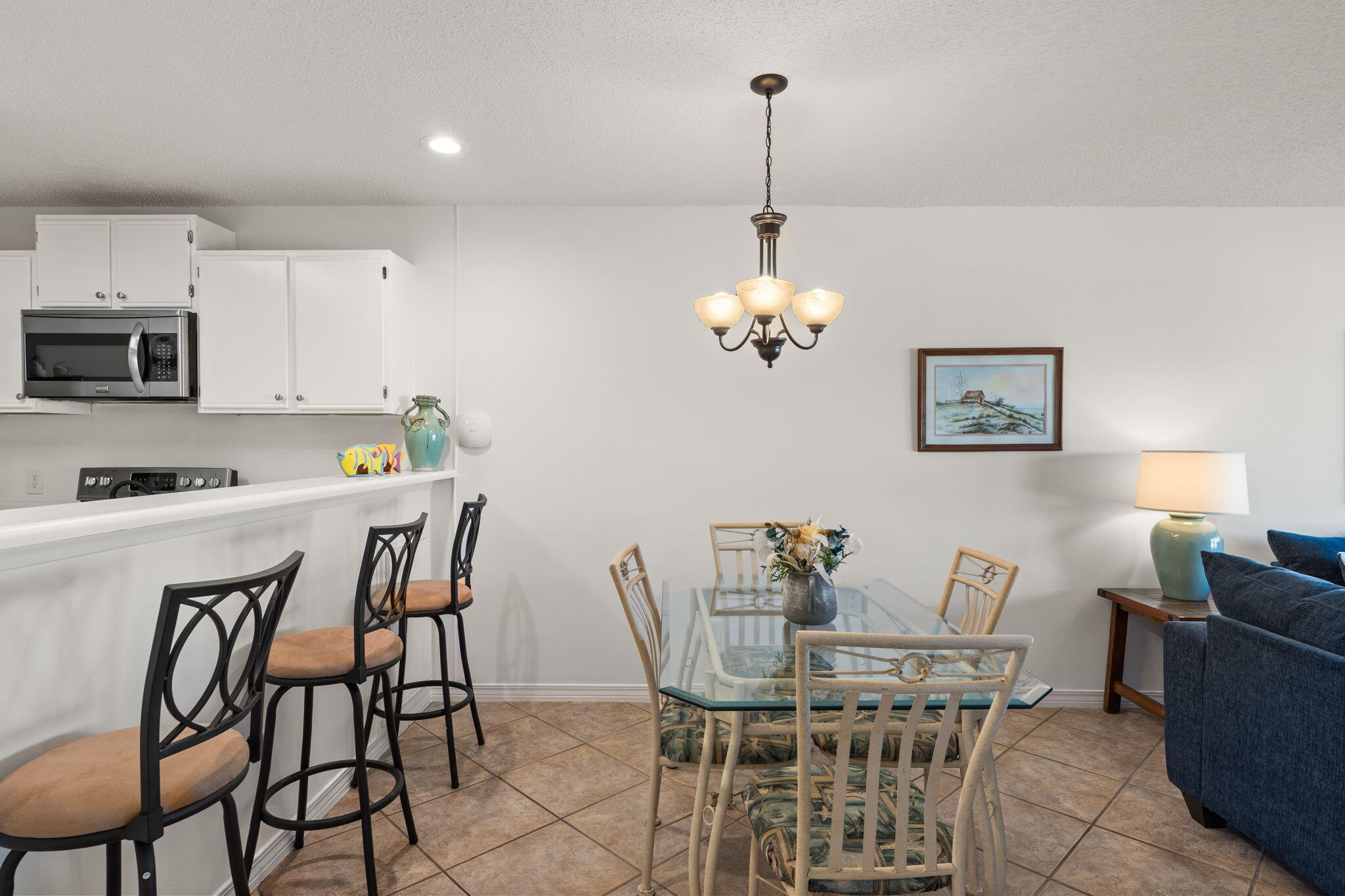 MARAVILLA CONDO 1 - Residential