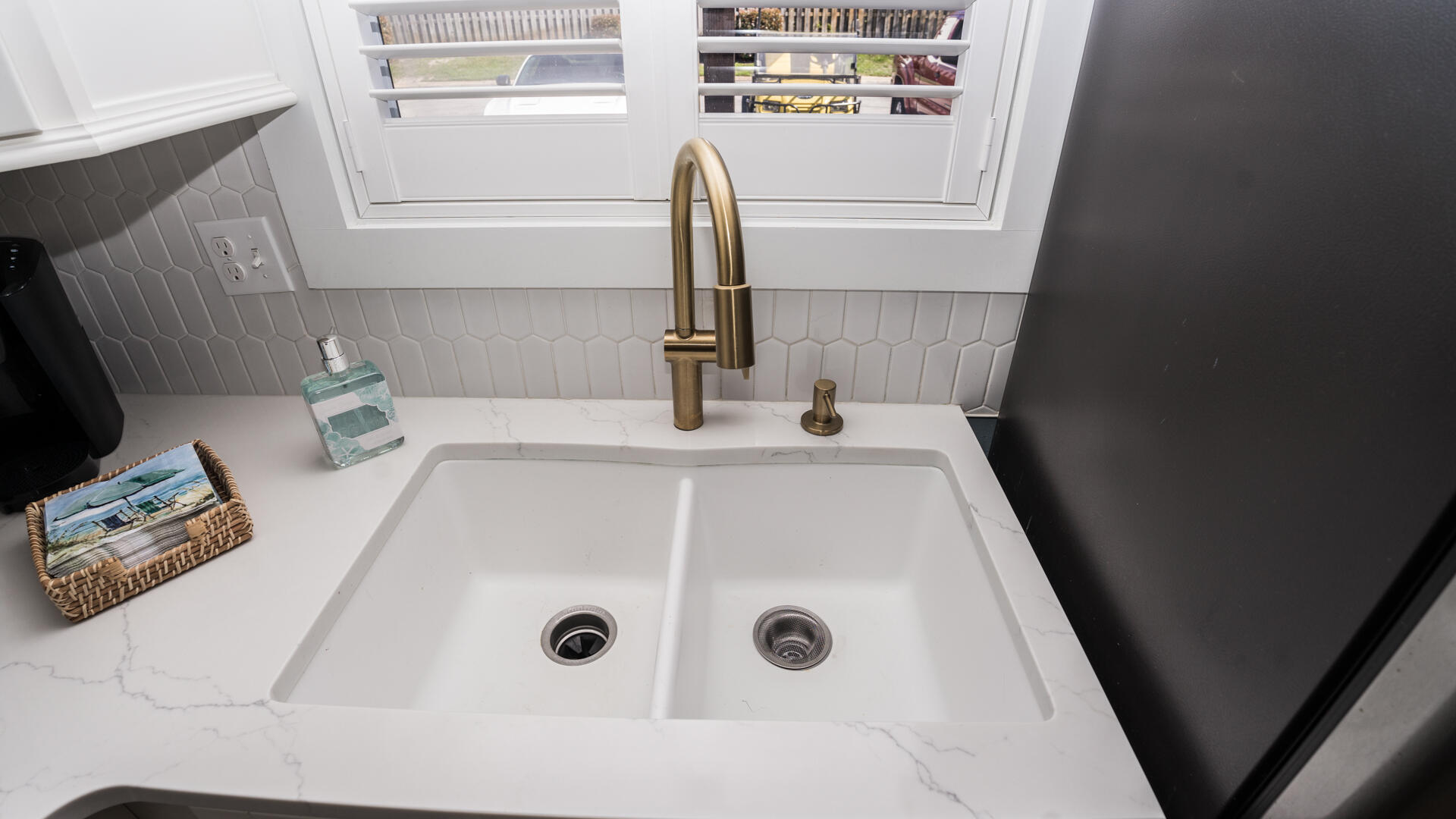 PORTSIDE CONDO - Residential