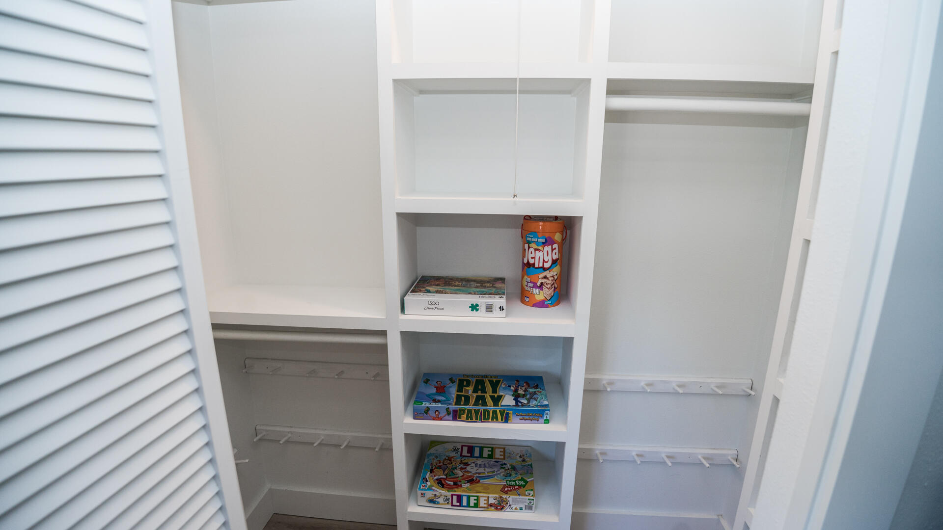 PORTSIDE CONDO - Residential