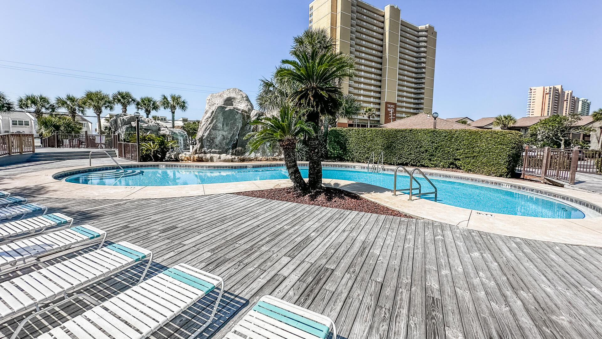 PORTSIDE CONDO - Residential