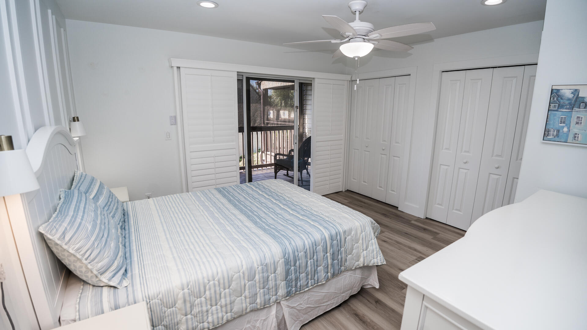 PORTSIDE CONDO - Residential