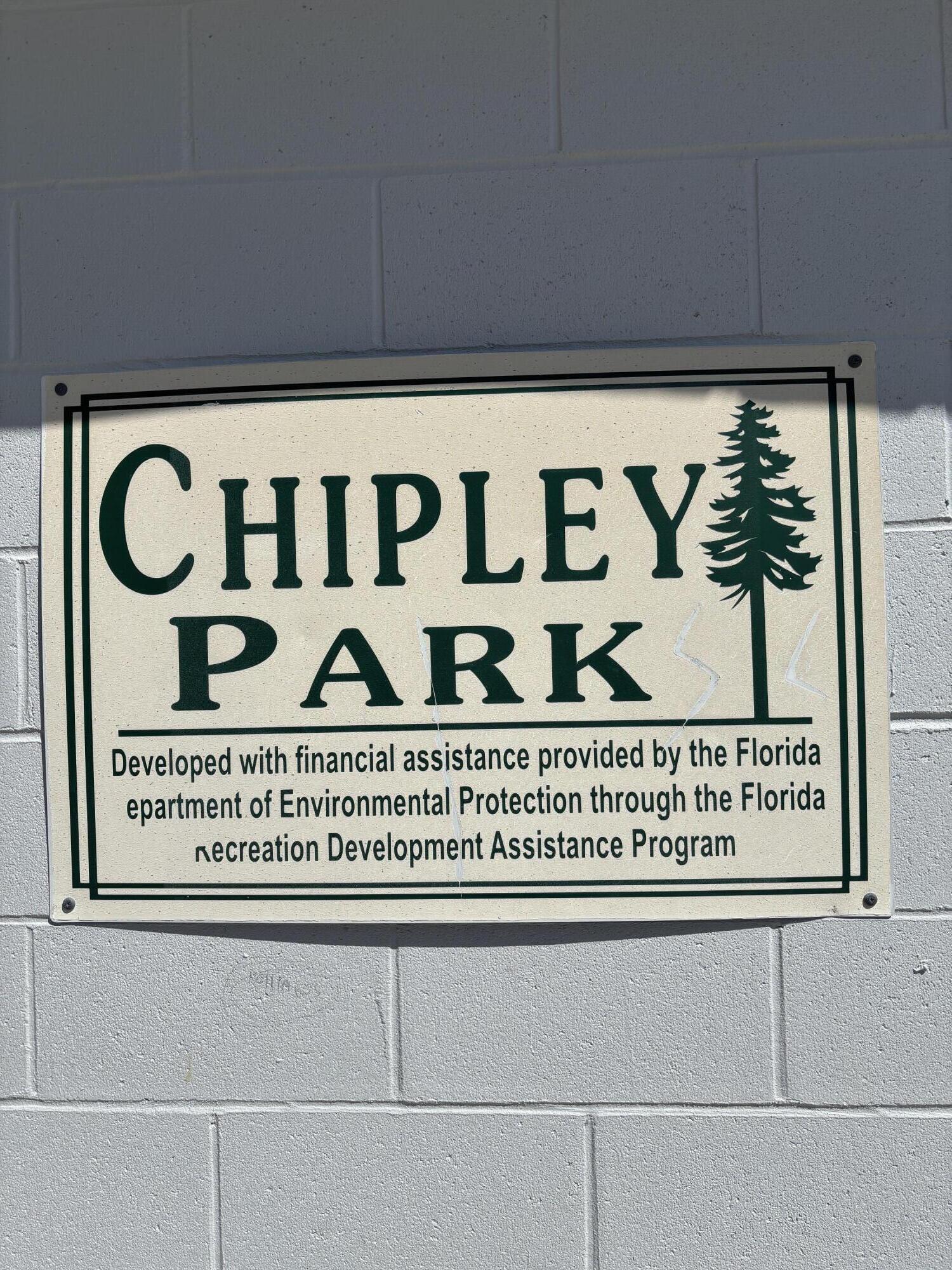 TOWN OF DEFUNIAK SPRINGS - Land