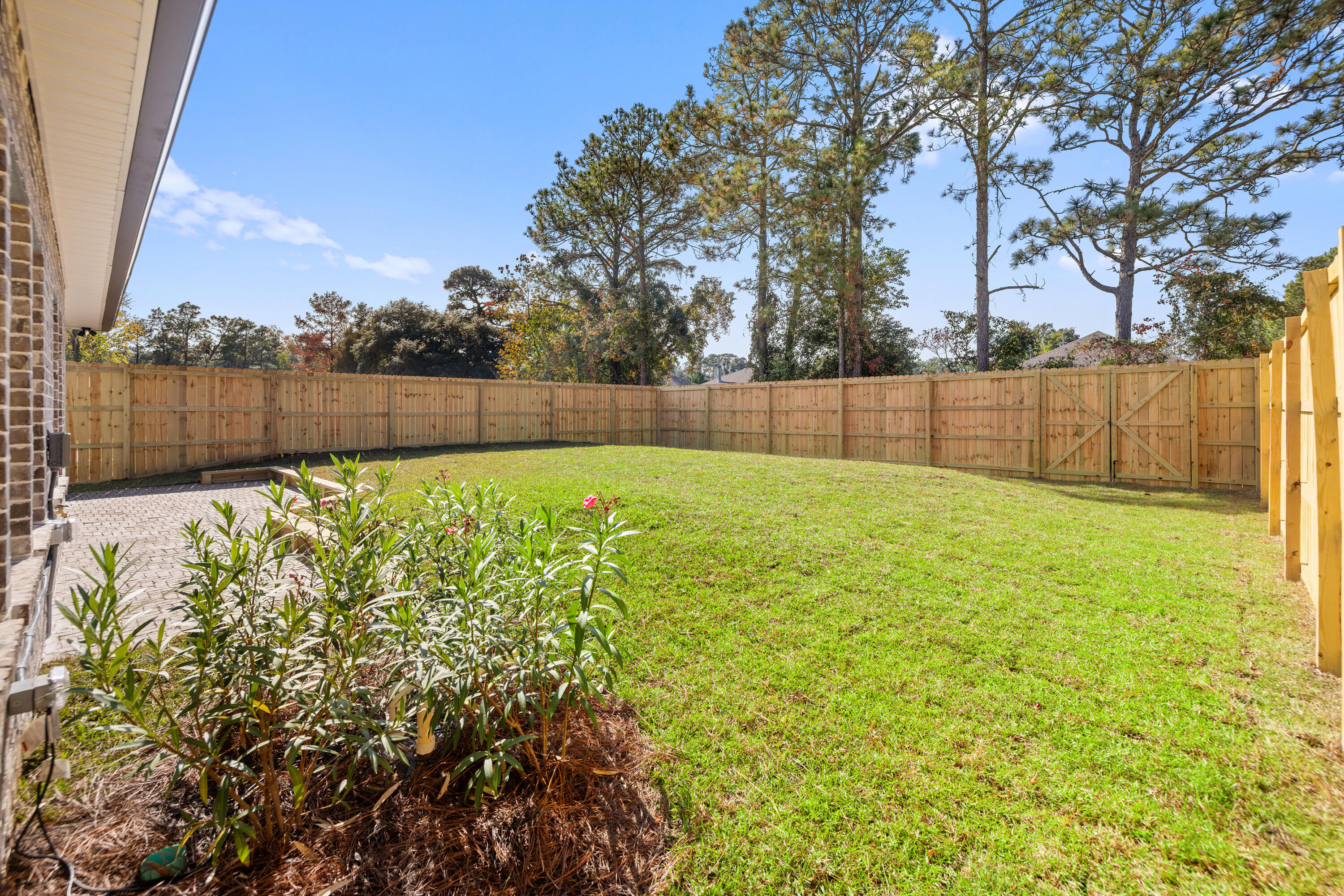 VILLA TASSO TOWN OF - Residential