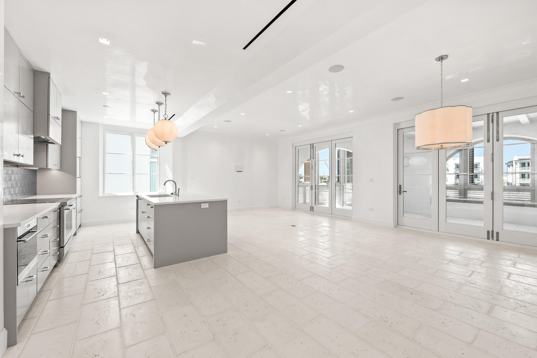 ALYS BEACH - Residential