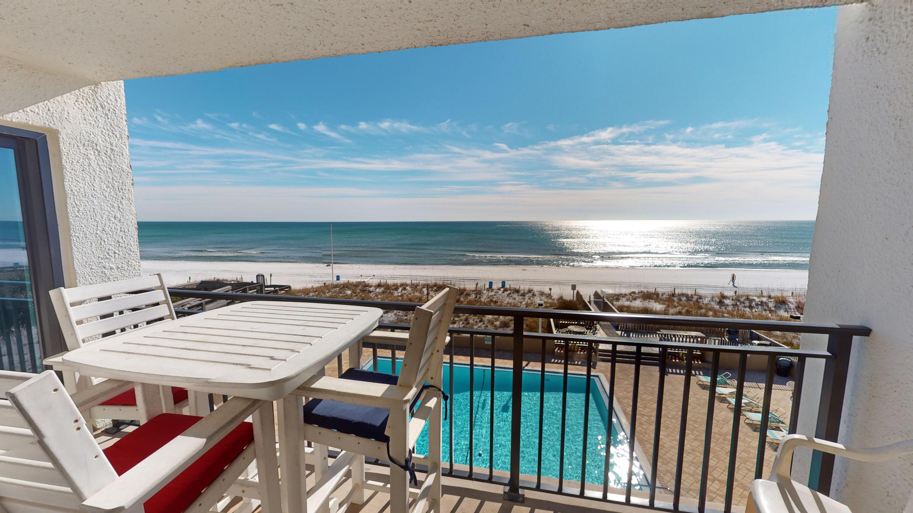 EMERALD ISLE - Residential