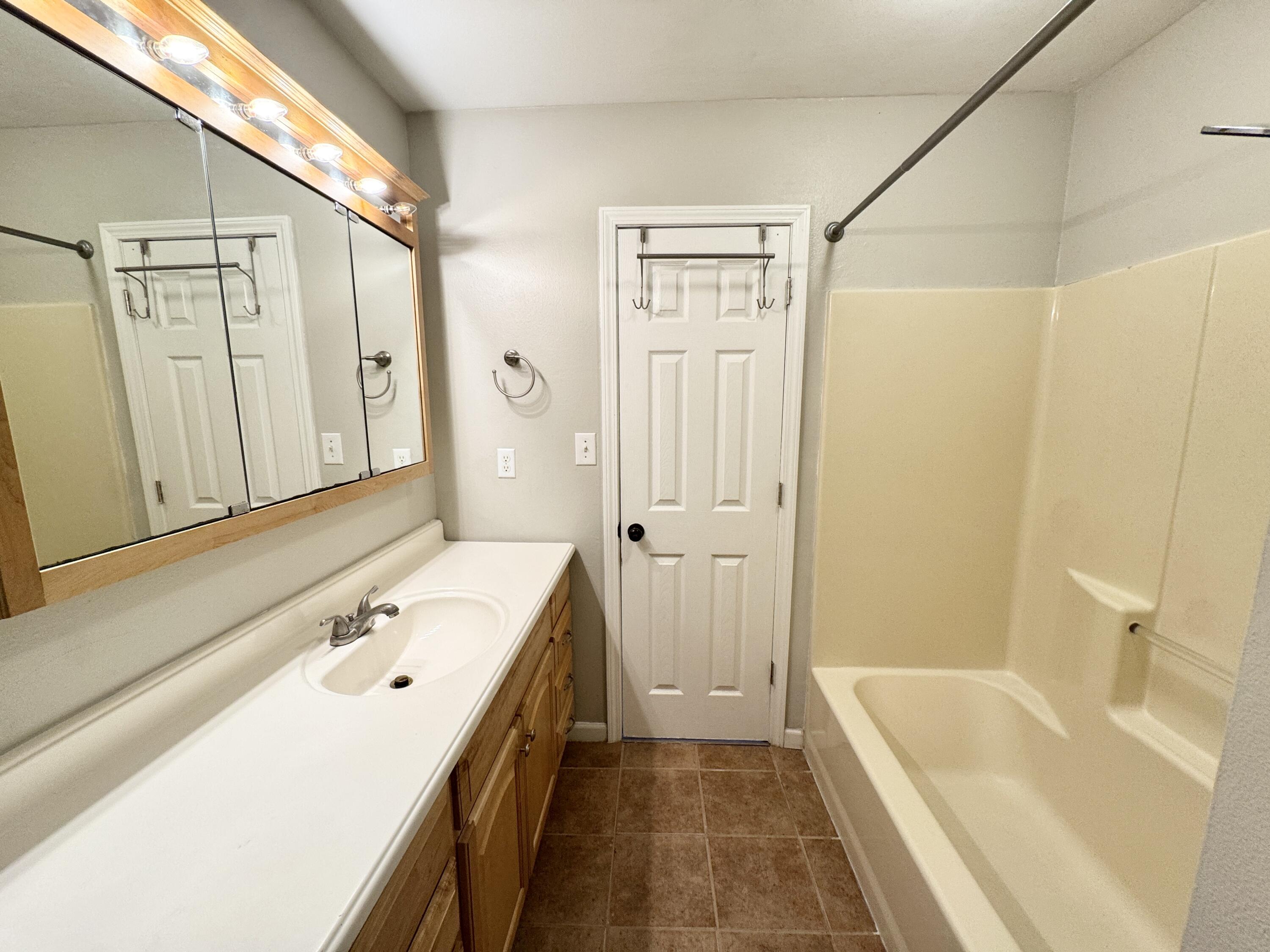 LANTERN RIDGE S/D PH 2 - Residential