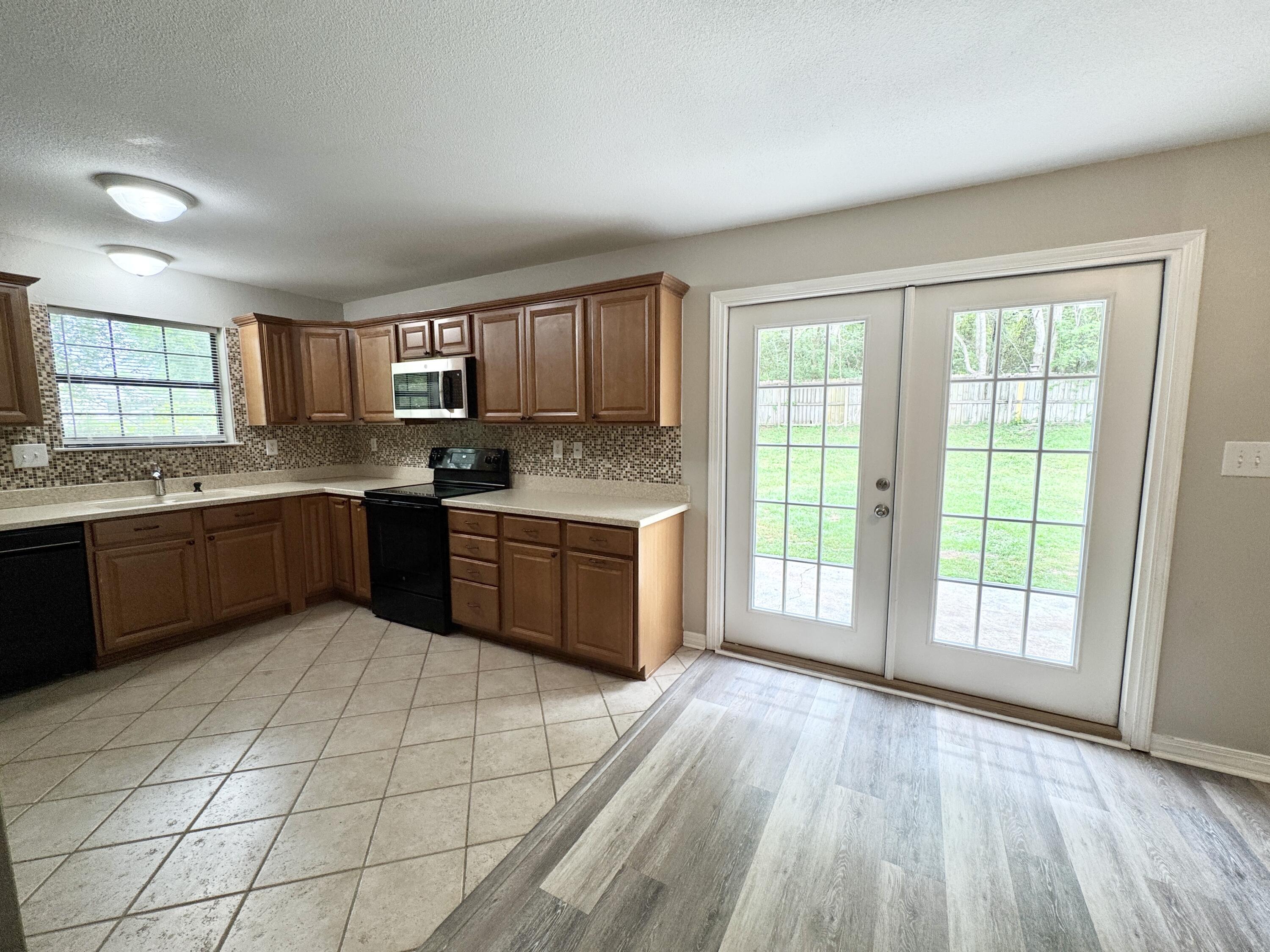 LANTERN RIDGE S/D PH 2 - Residential