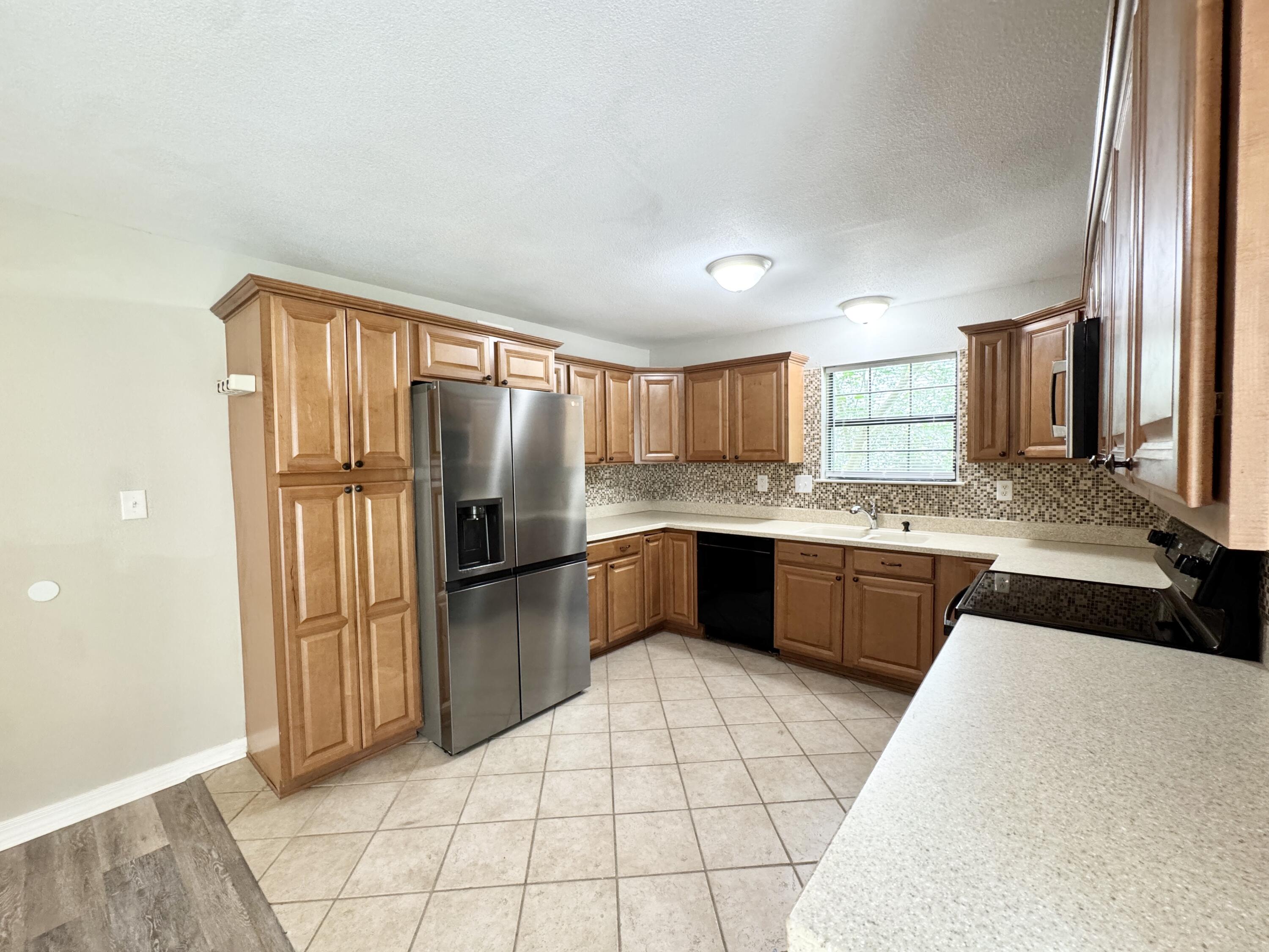 LANTERN RIDGE S/D PH 2 - Residential