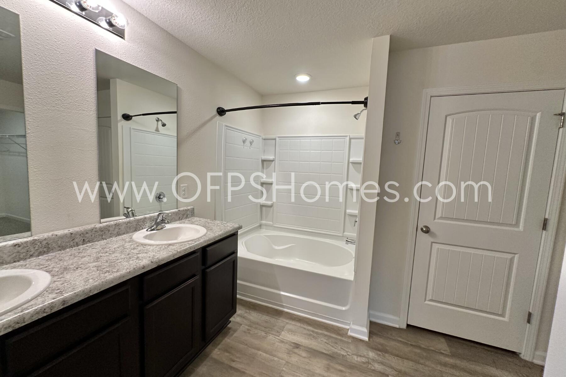 Redstone Commons - Residential Lease