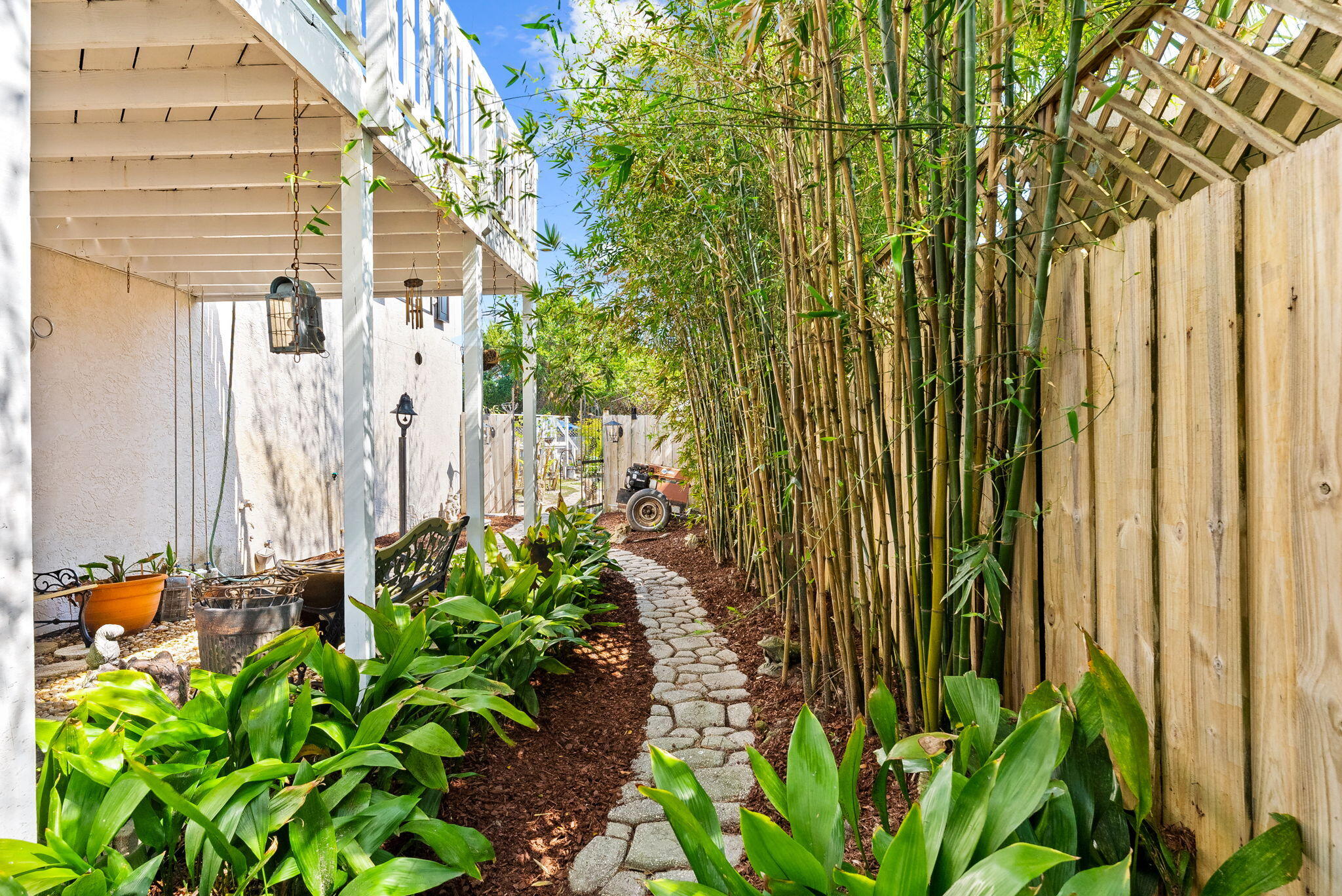 BID-A-WEE BEACH 1ST ADDN - Residential