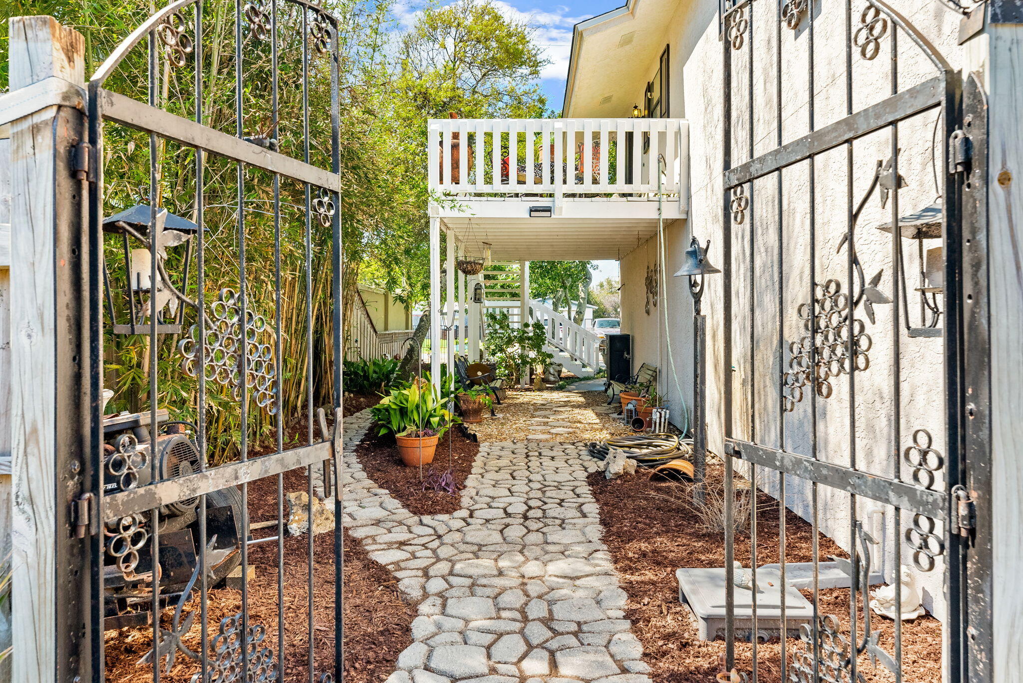 BID-A-WEE BEACH 1ST ADDN - Residential