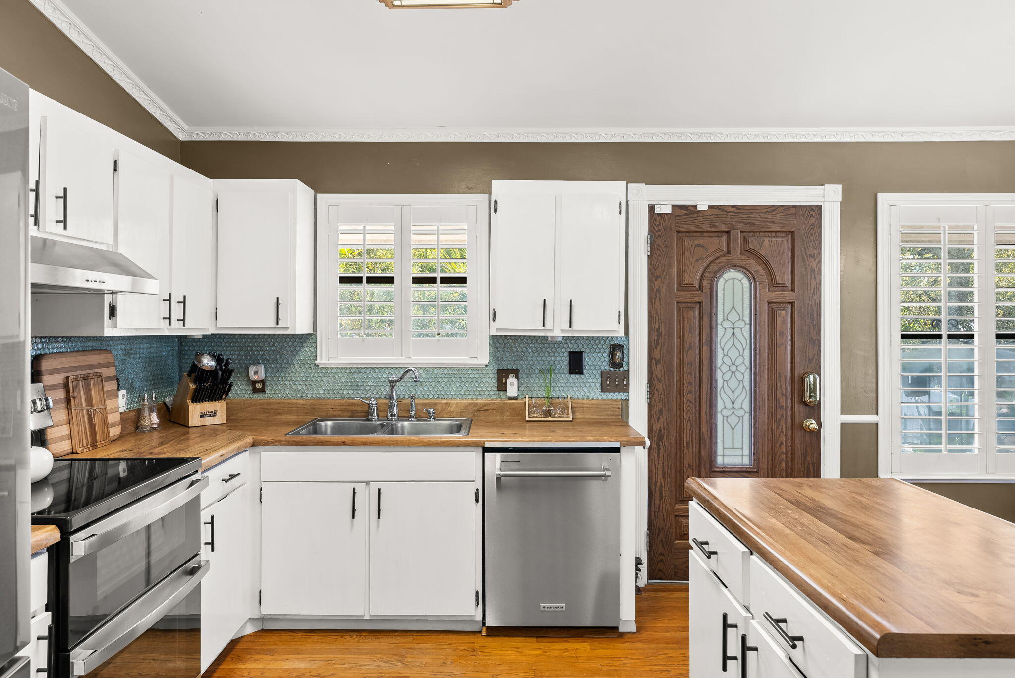 BID-A-WEE BEACH 1ST ADDN - Residential