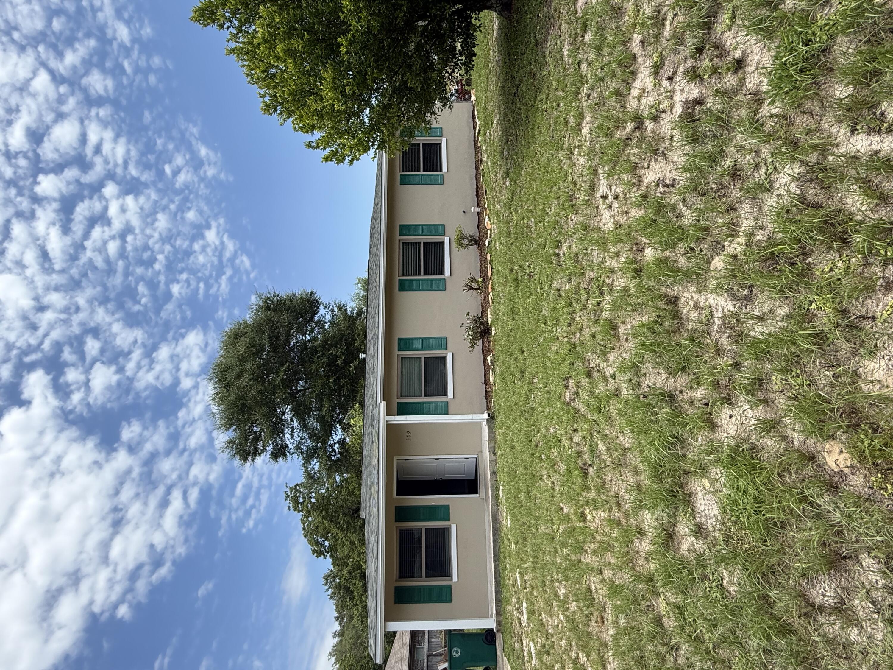 WINTHROP PLACE 1ST ADDN - Residential Lease