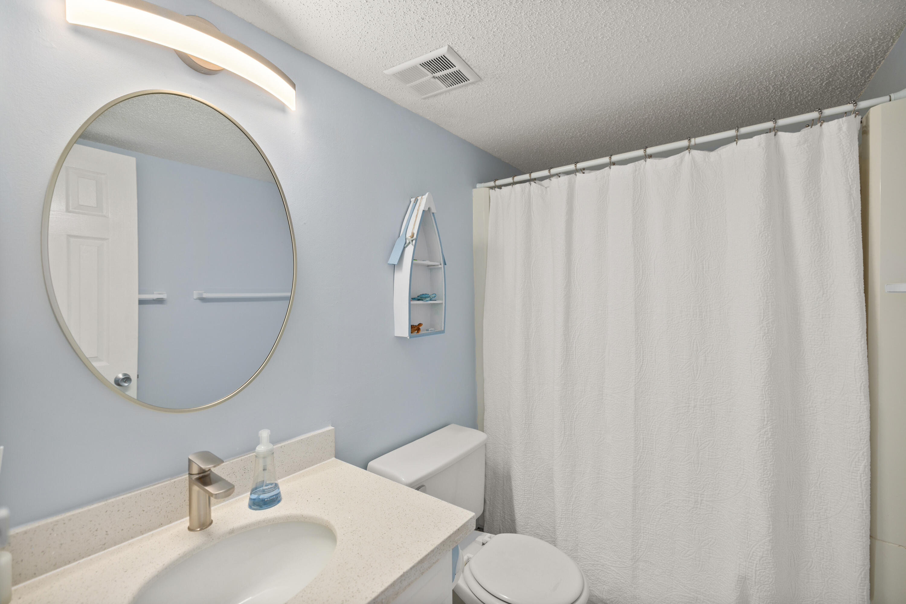 EL MATADOR CONDO - Residential Lease