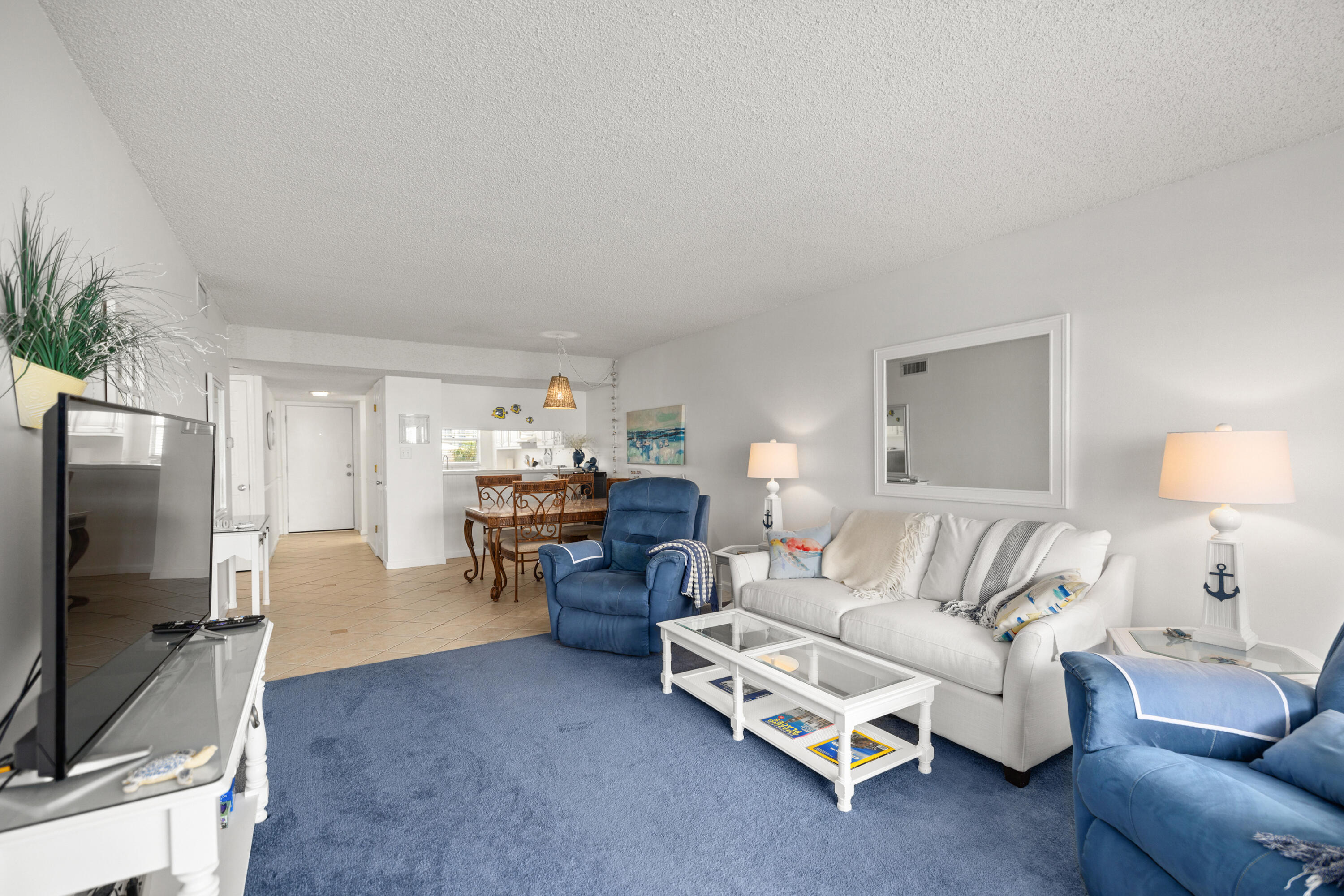 EL MATADOR CONDO - Residential Lease