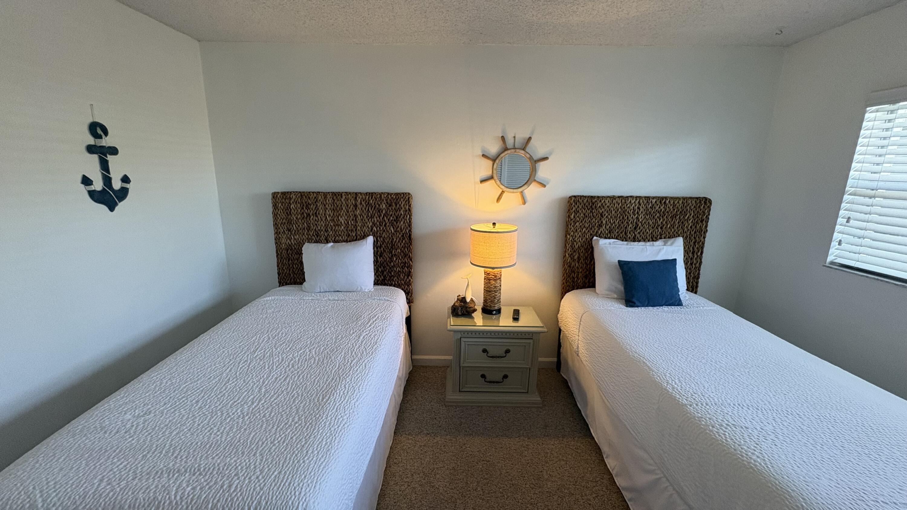 EL MATADOR CONDO - Residential Lease