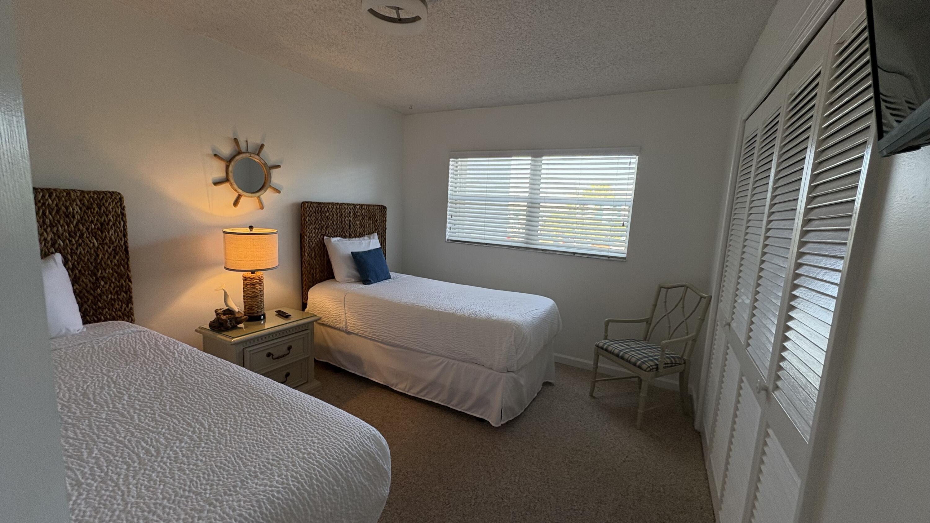 EL MATADOR CONDO - Residential Lease