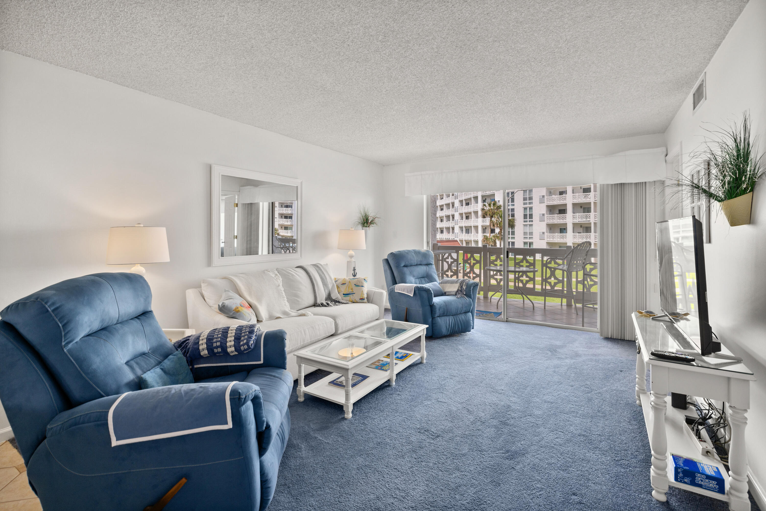 EL MATADOR CONDO - Residential Lease