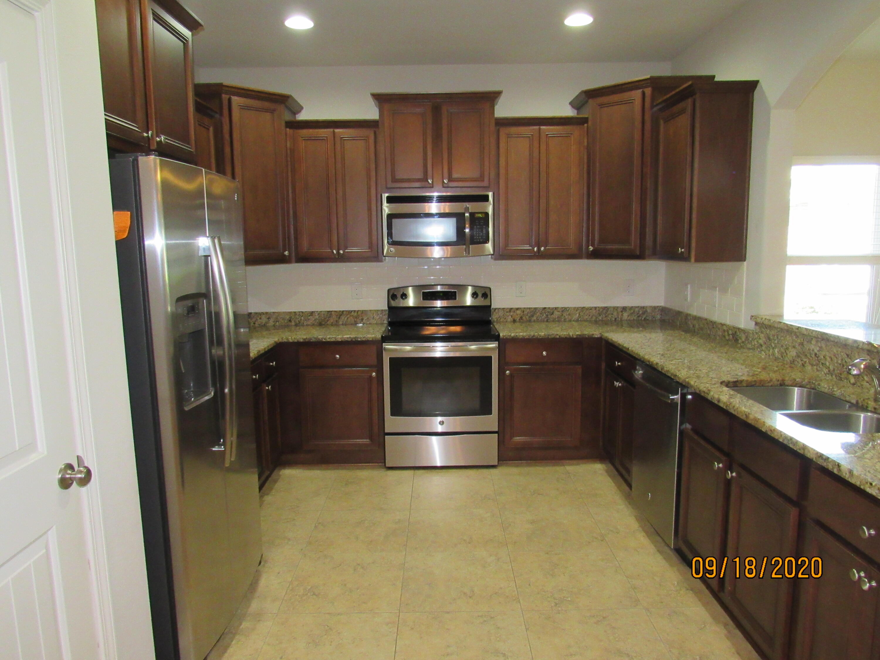 HAMMOCK BAY - Residential Lease