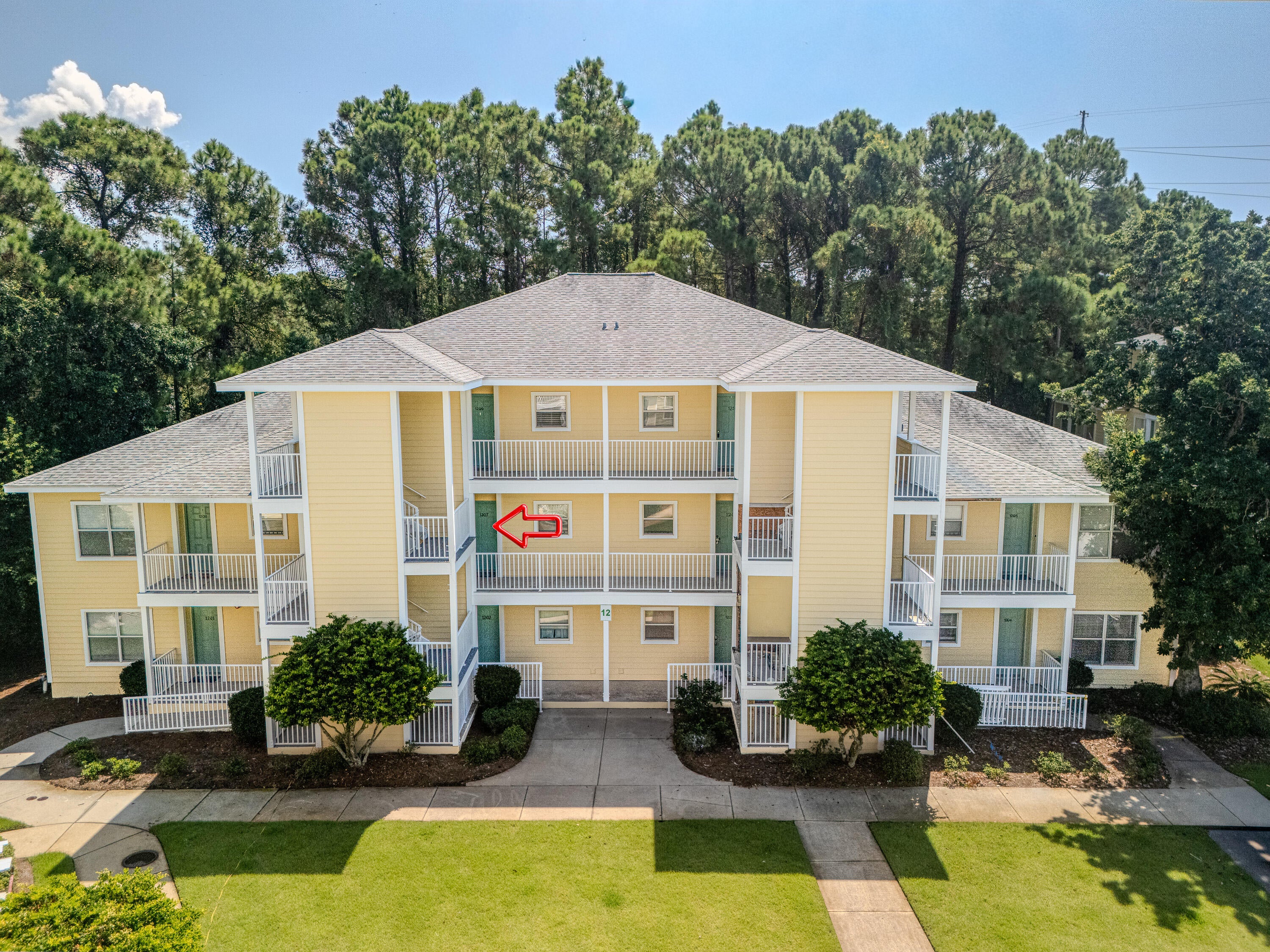 200 Sandestin Lane APT 1207