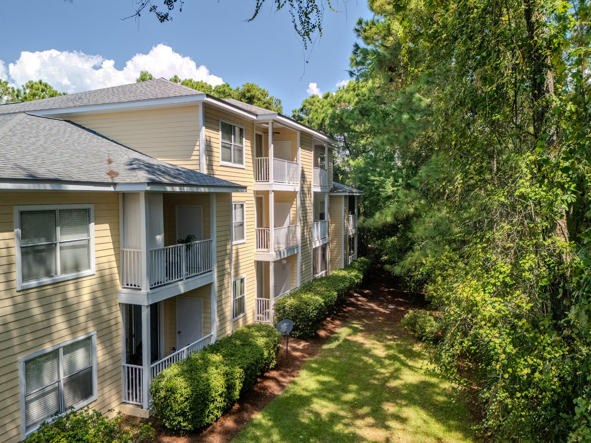 200 Sandestin Lane APT 1207
