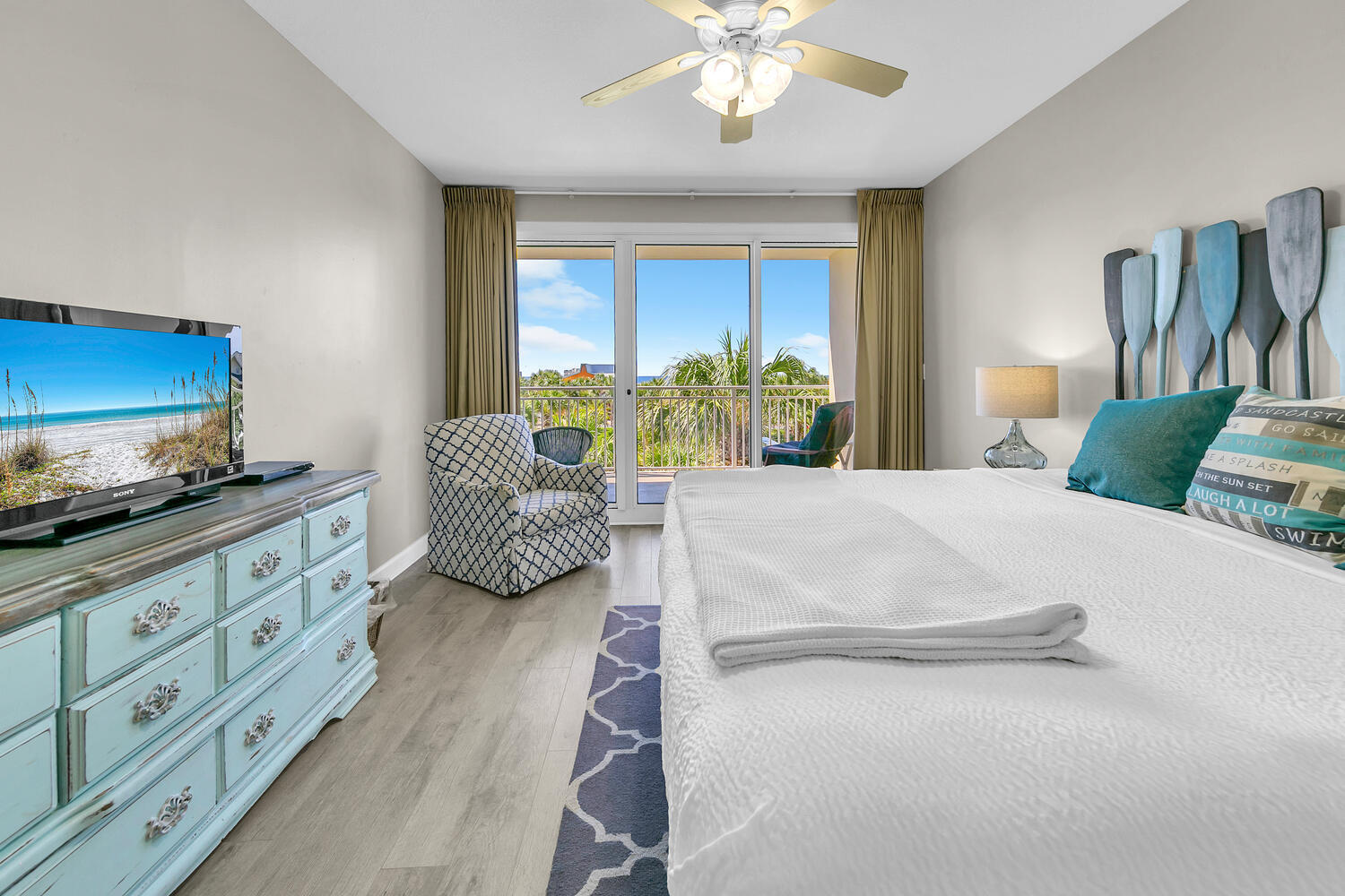 STERLING SHORES - Residential