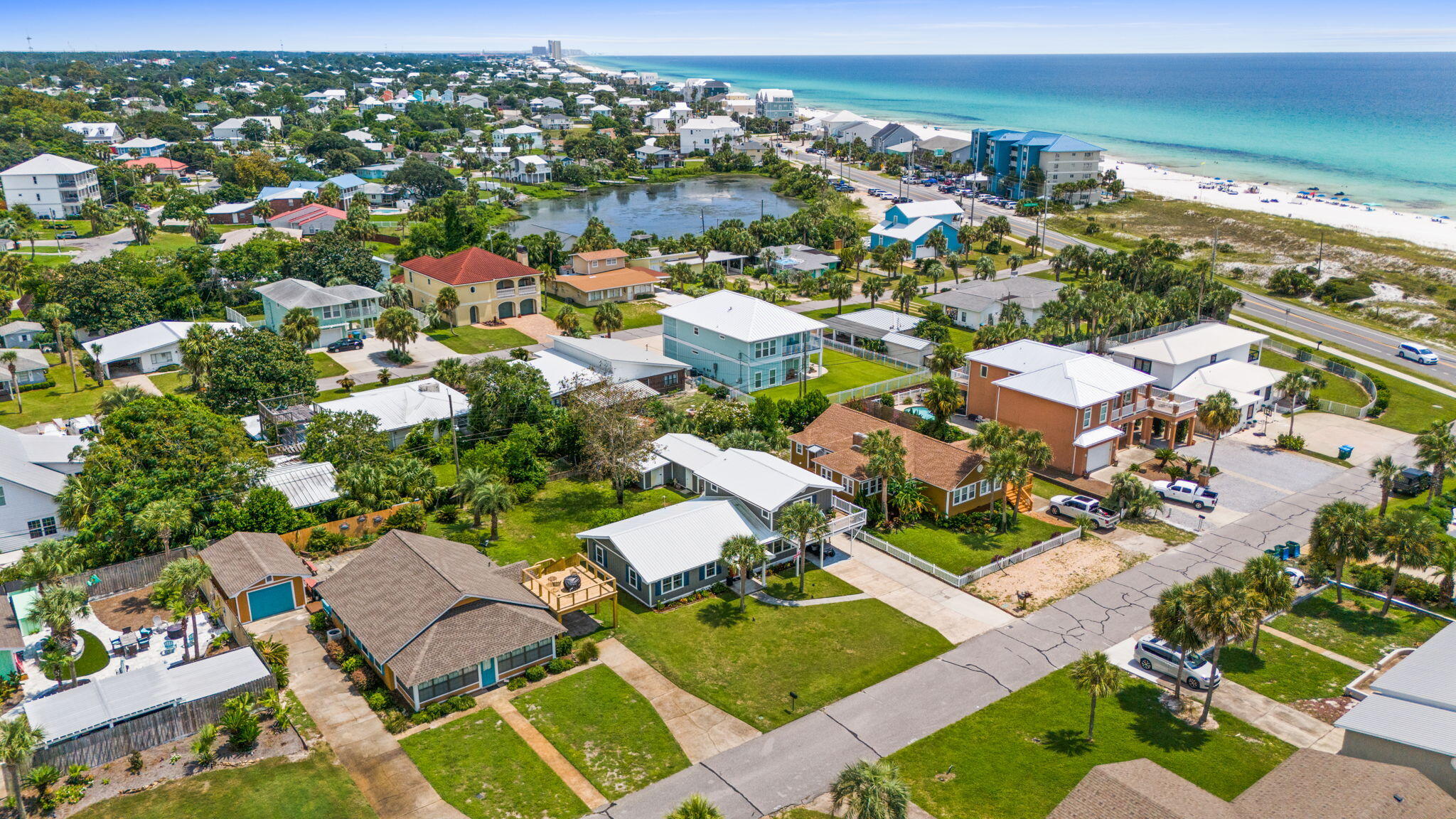 SANTA MONICA BEACH - Residential