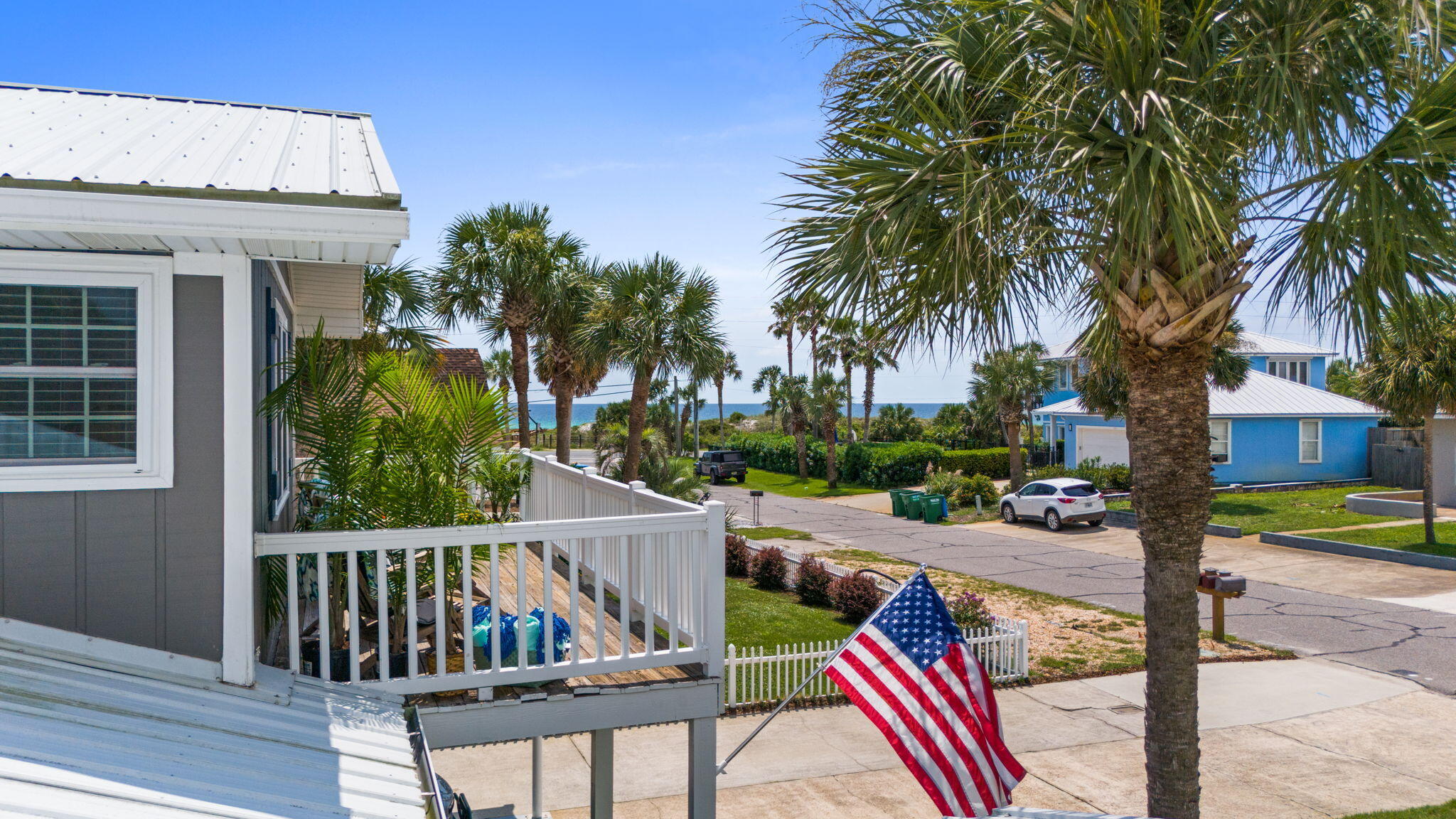 SANTA MONICA BEACH - Residential
