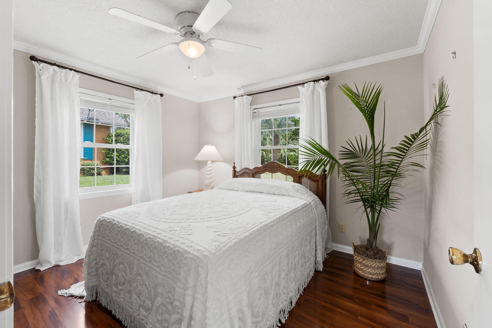 SANTA MONICA BEACH - Residential