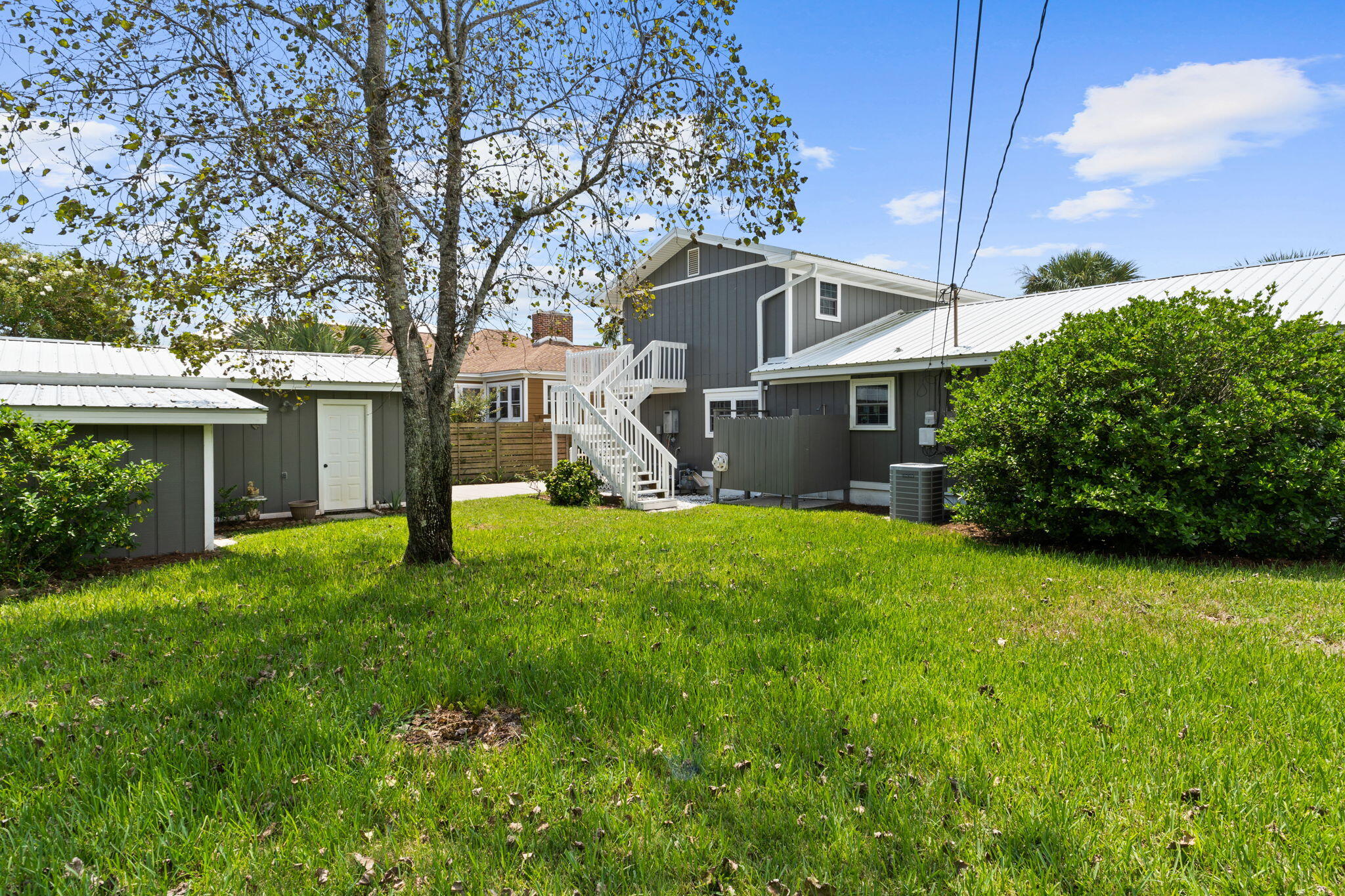 SANTA MONICA BEACH - Residential