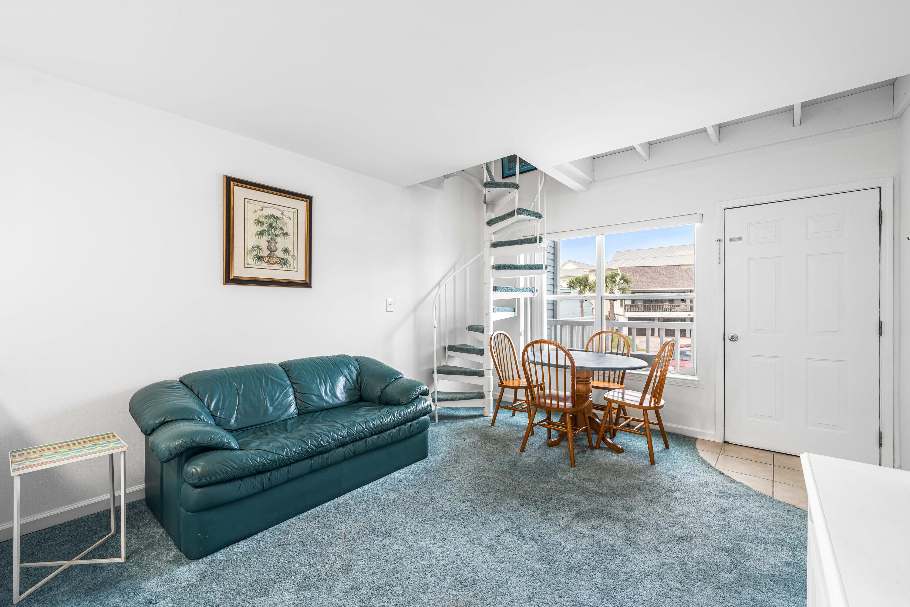 TRADEWINDS T/H - Residential