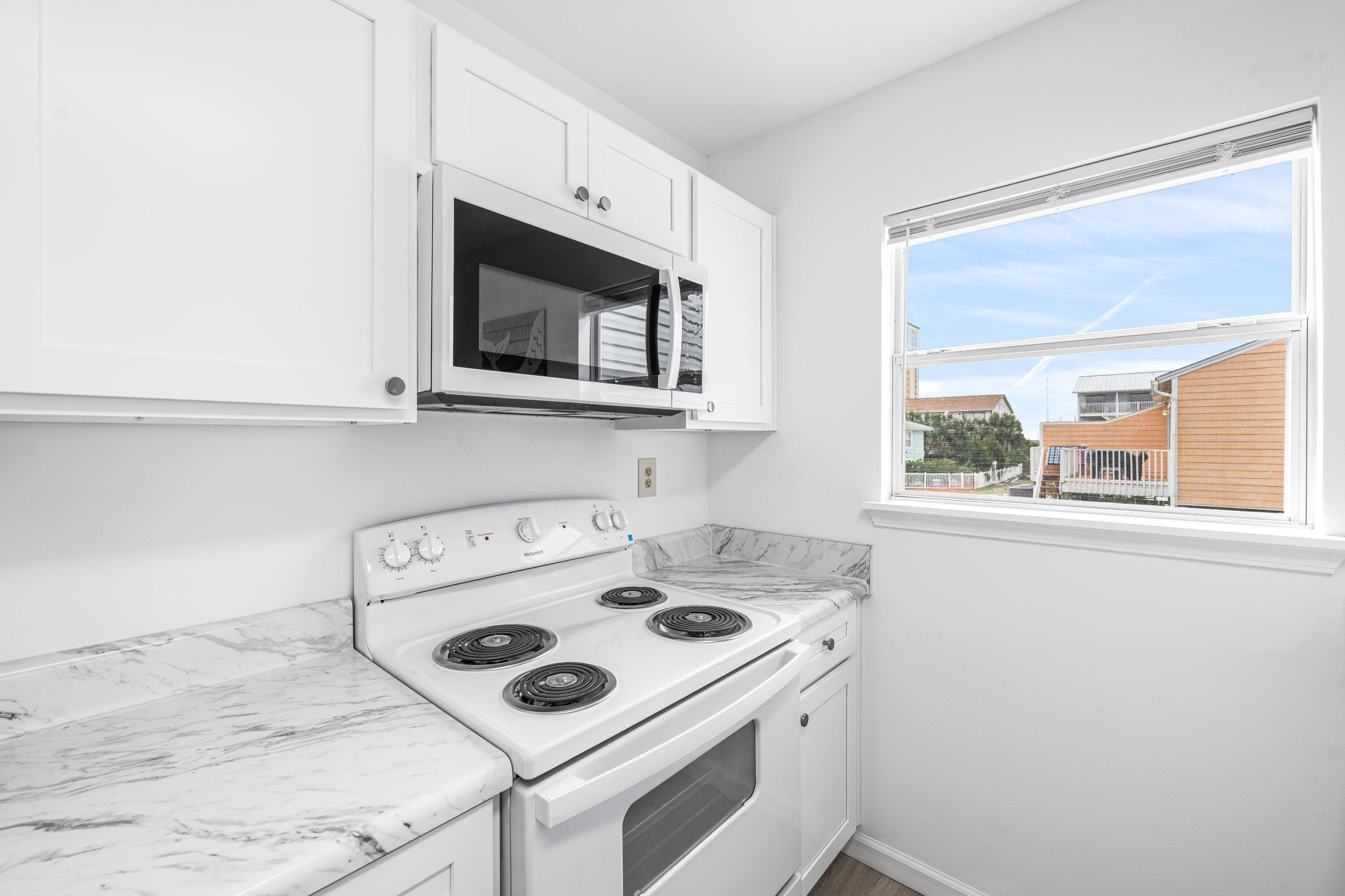 TRADEWINDS T/H - Residential