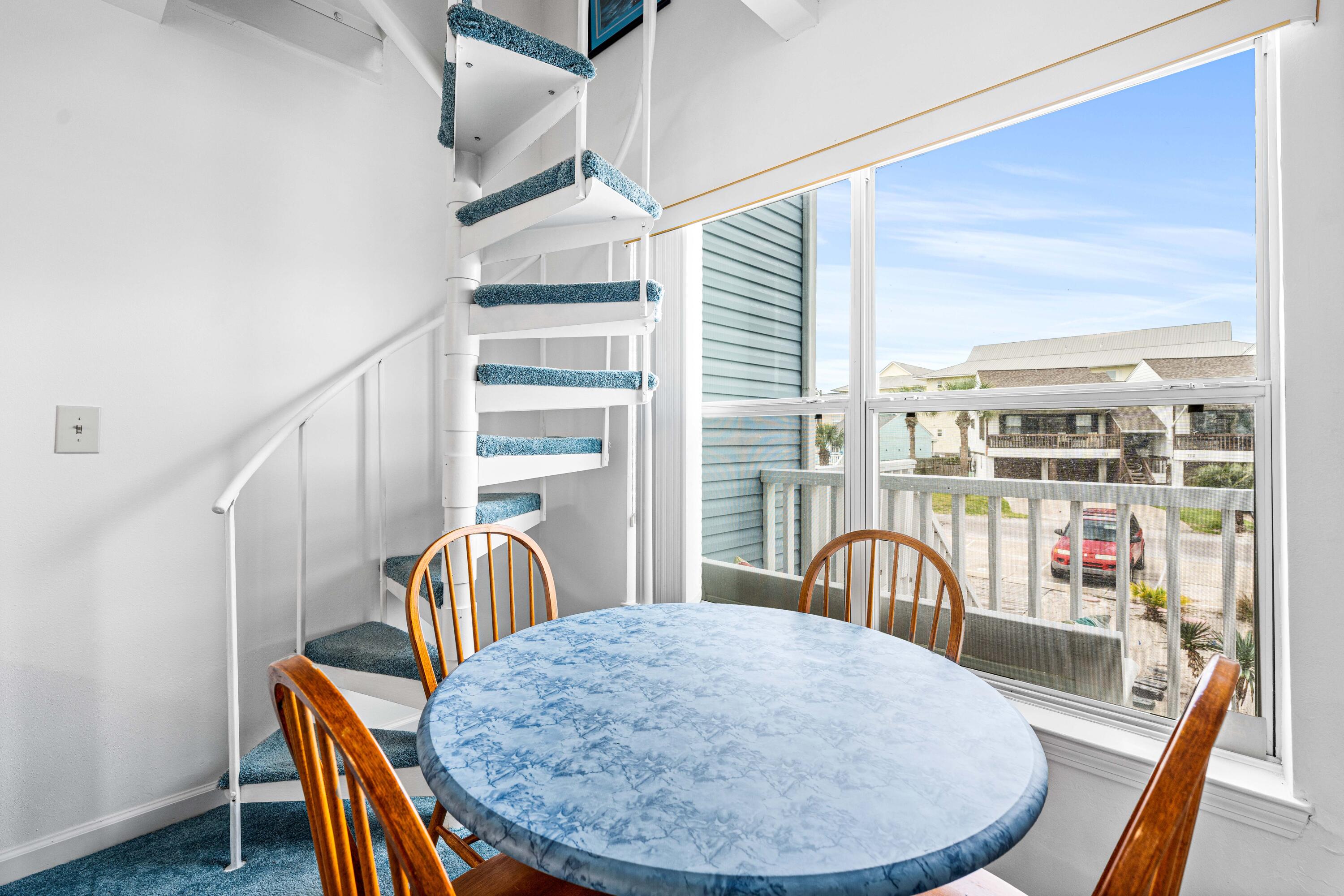 TRADEWINDS T/H - Residential