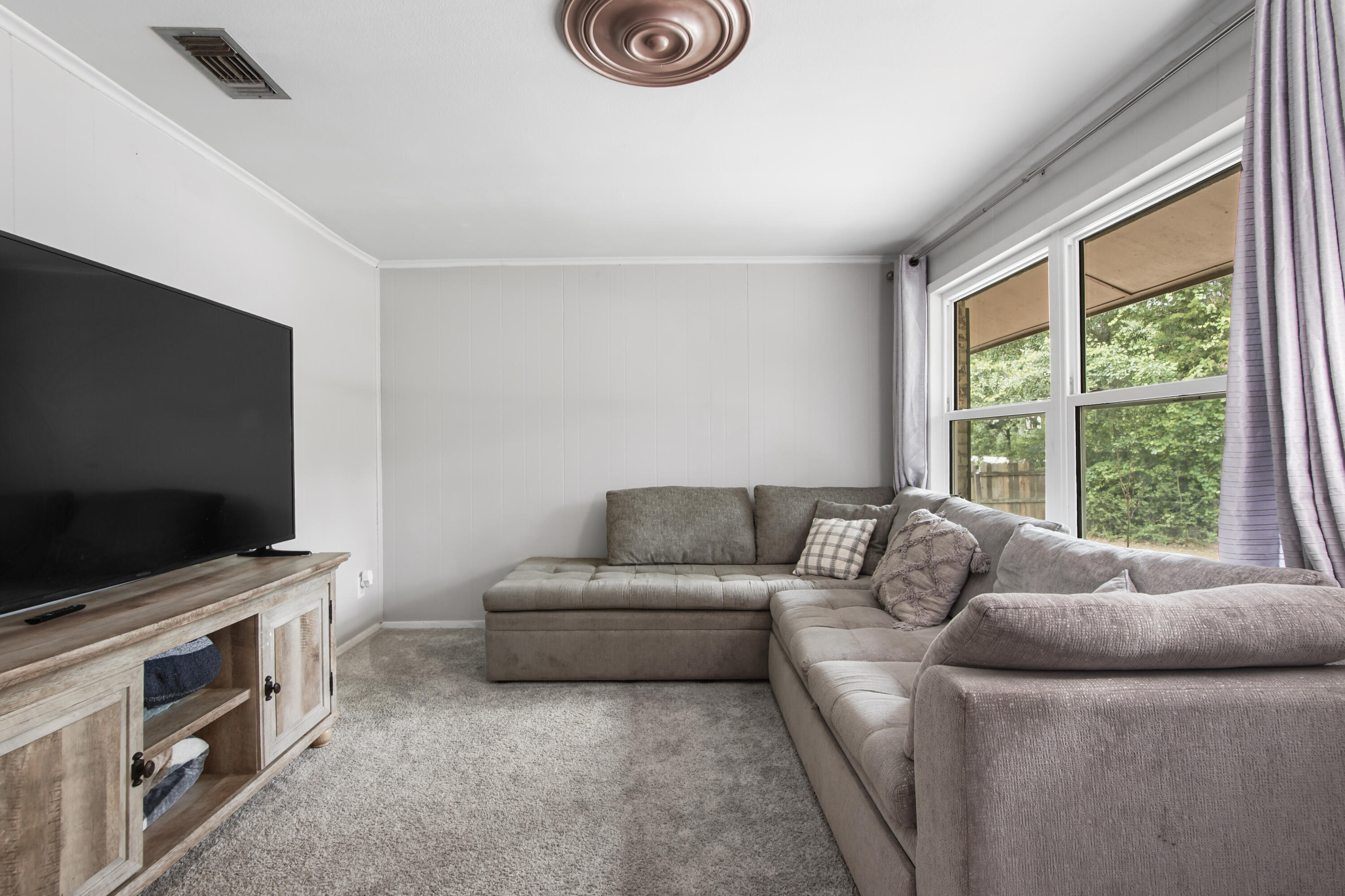 LAKEVIEW HEIGHTS - Residential