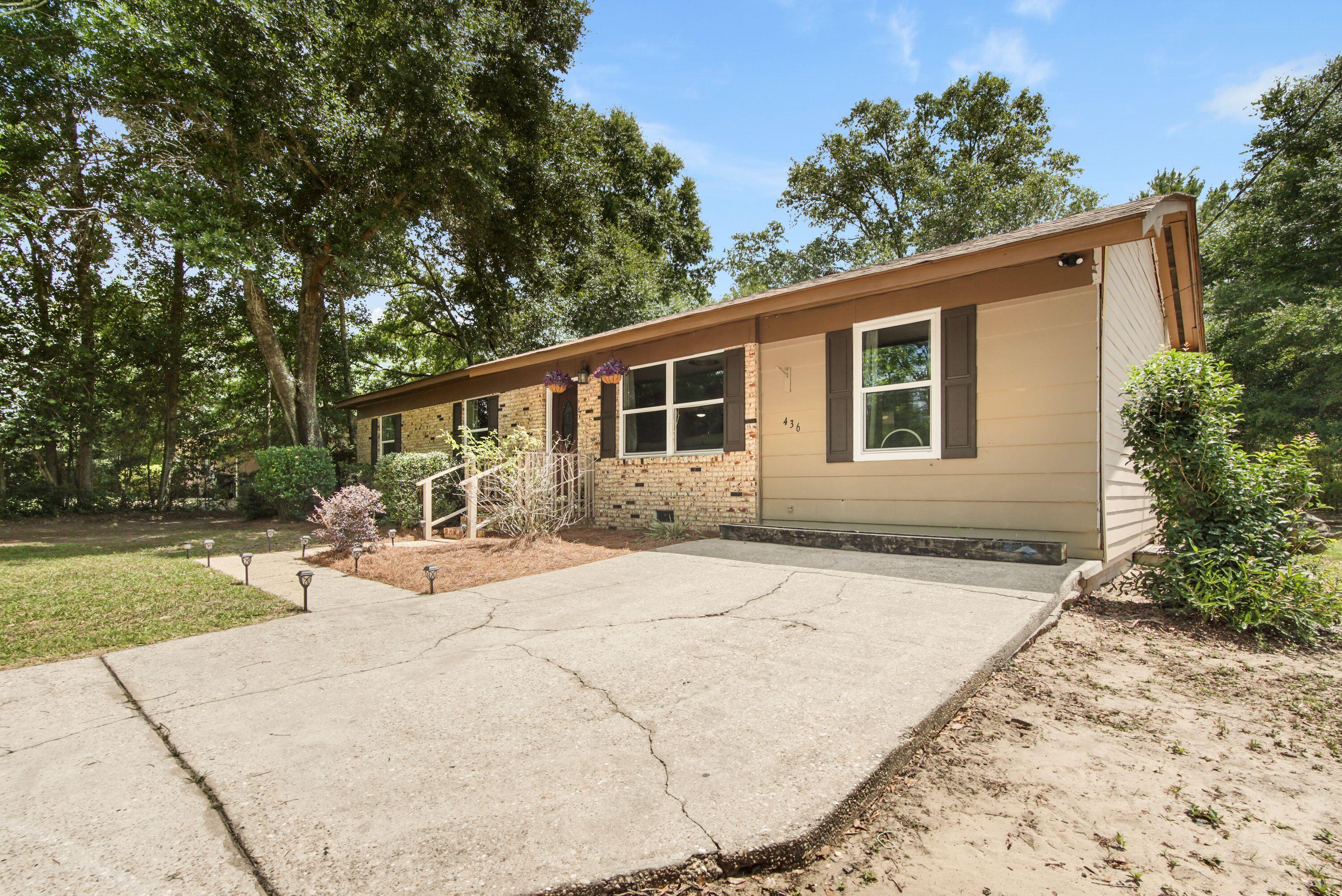 LAKEVIEW HEIGHTS - Residential