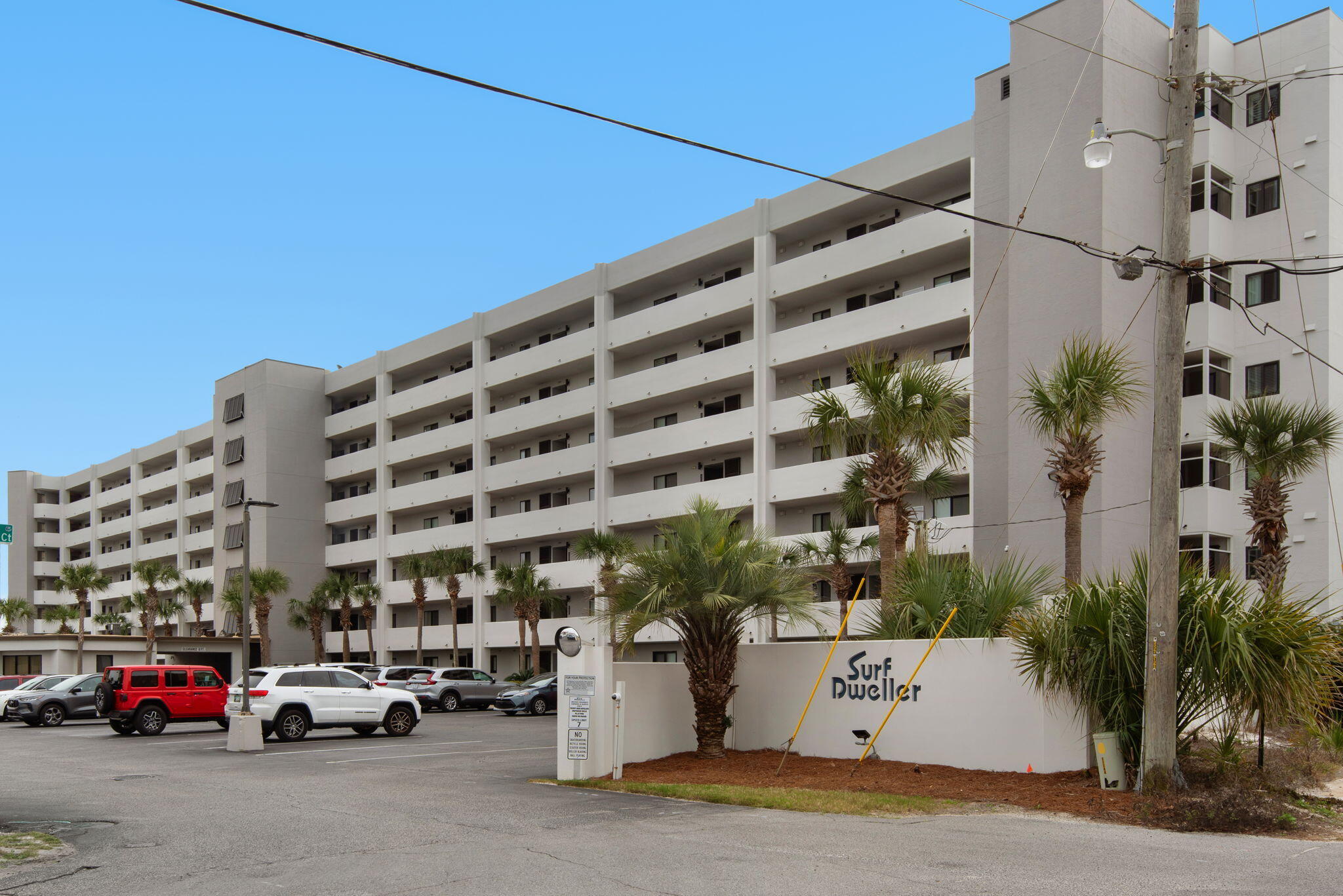 SURF DWELLER CONDO - Residential