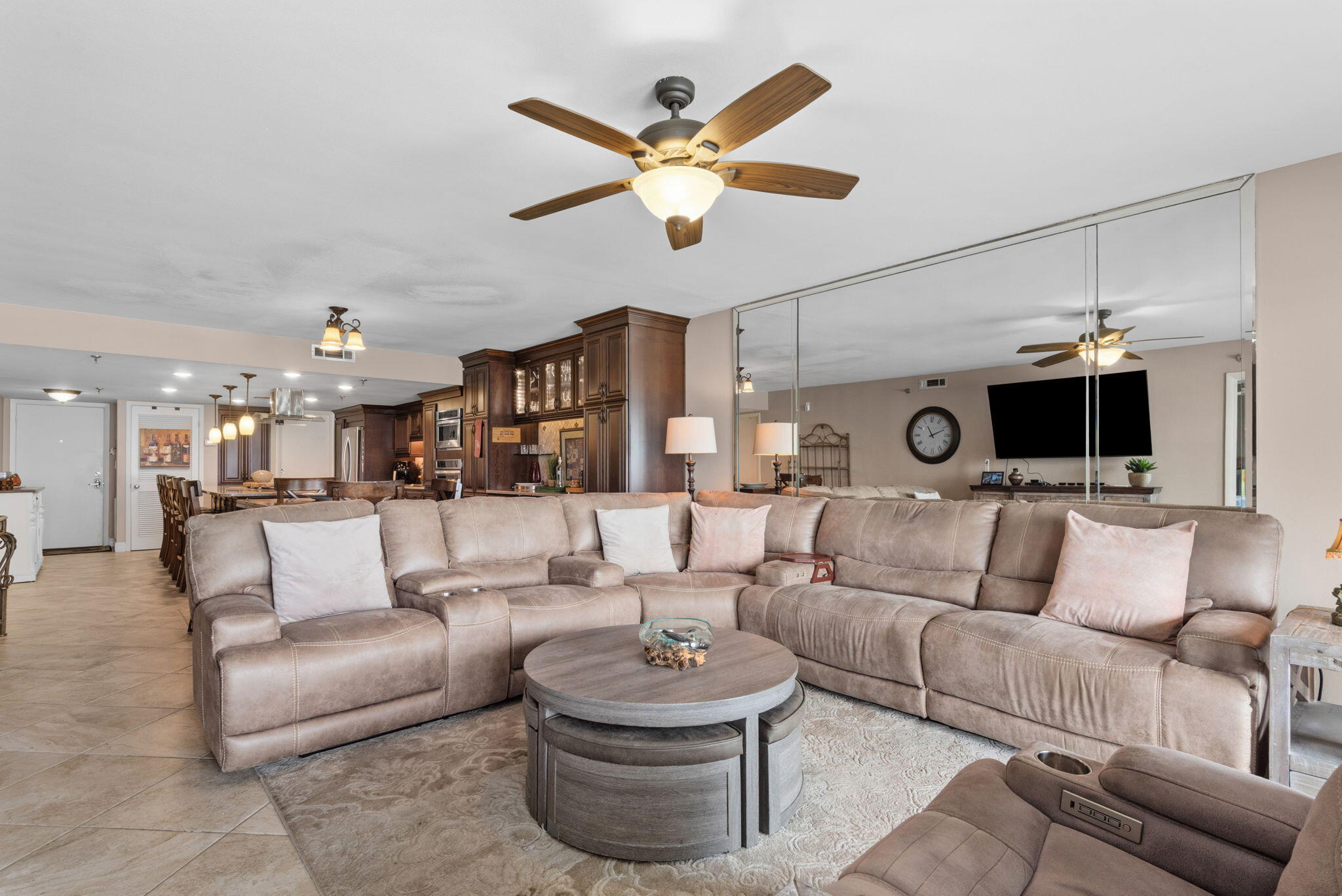 SURF DWELLER CONDO - Residential